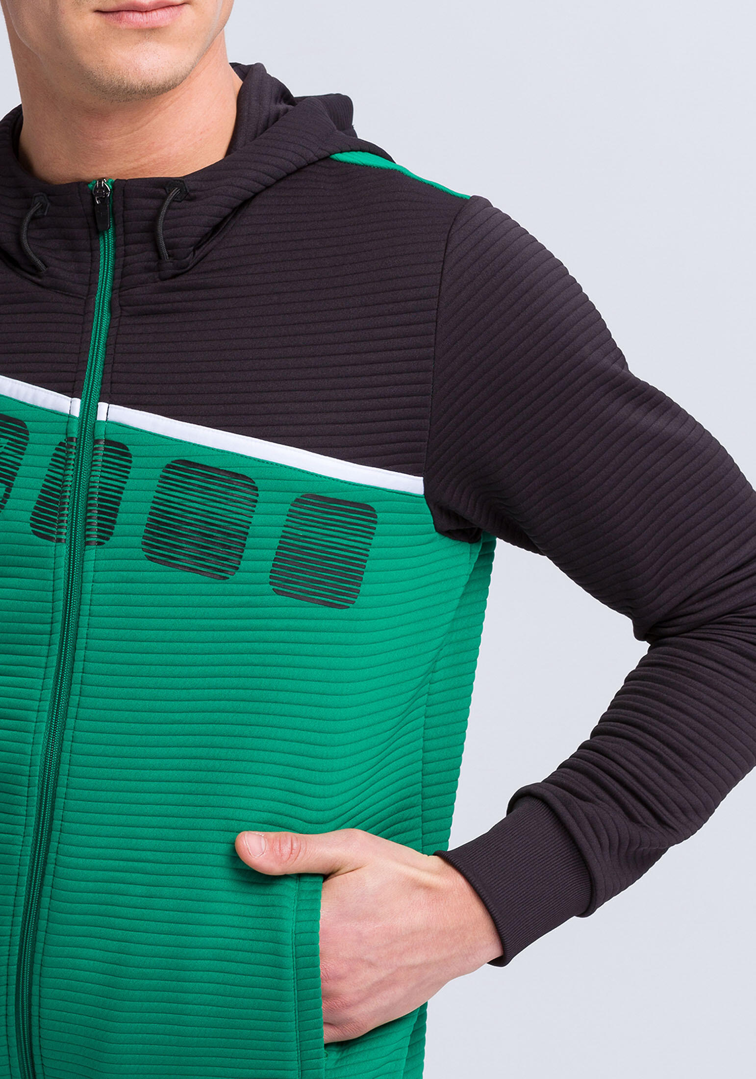 Trainingsjacke mit kapuze 5-C 4/6