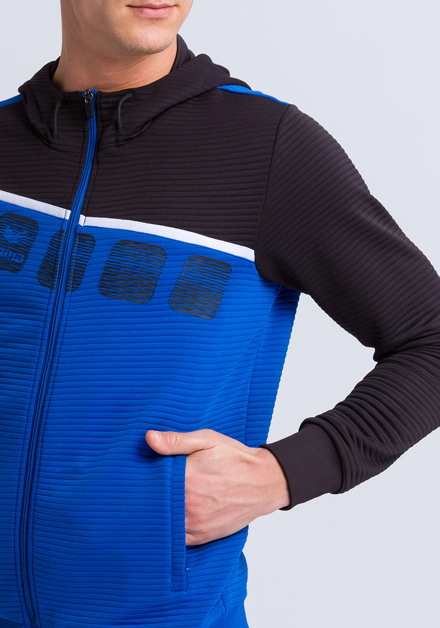 Trainingsjacke mit kapuze 5-C 4/7