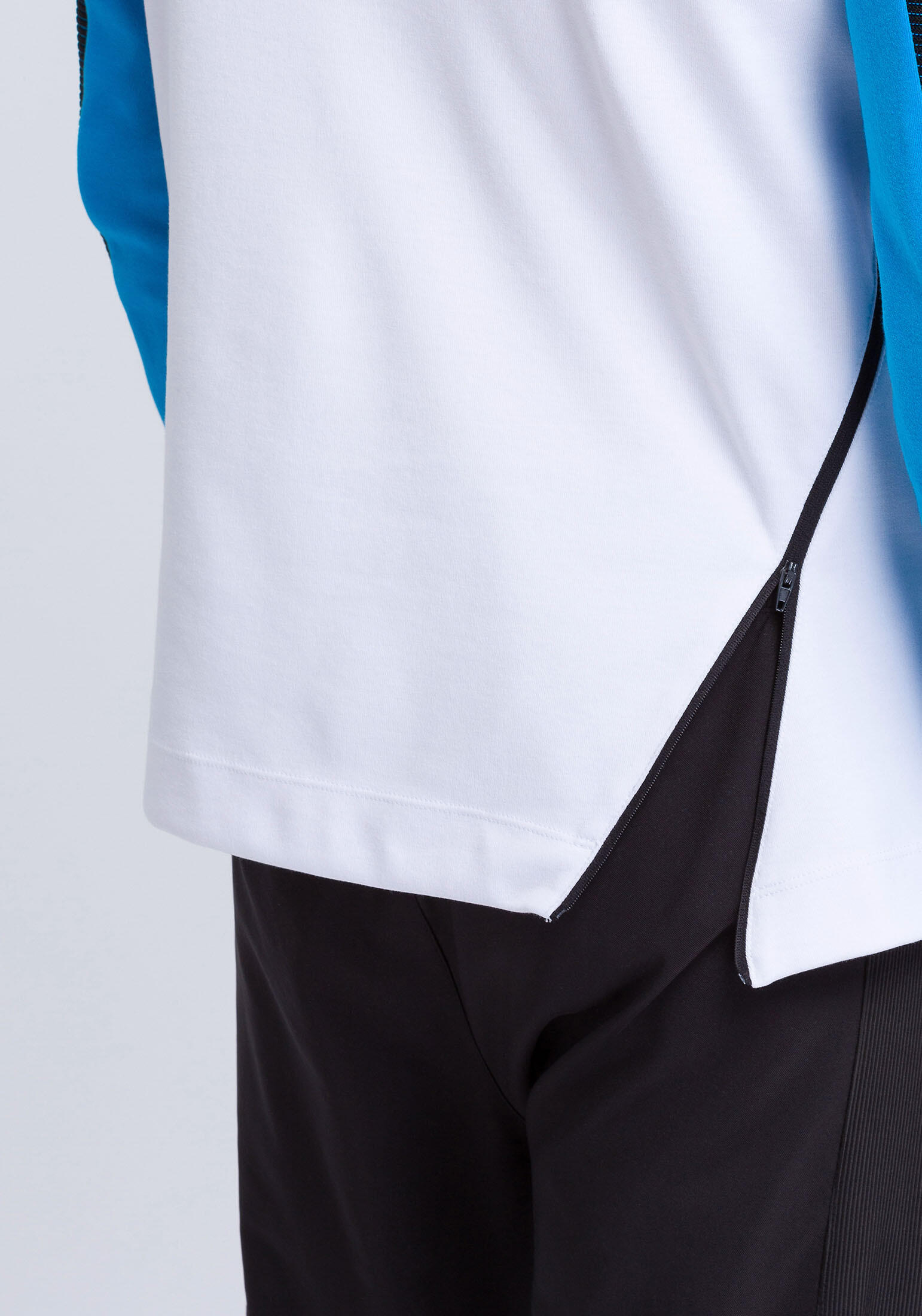 Kapuzensweat Premium One 2.0 4/7