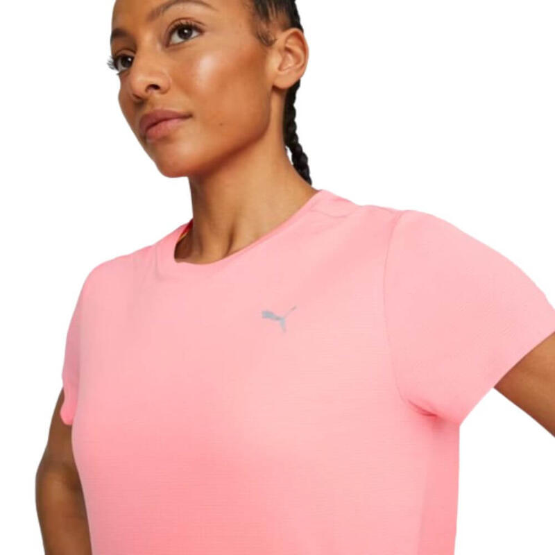 T-SHIRT RESPIRÁVEL DE CORRIDA MULHER PUMA RUN FAVORITE SS. Pink