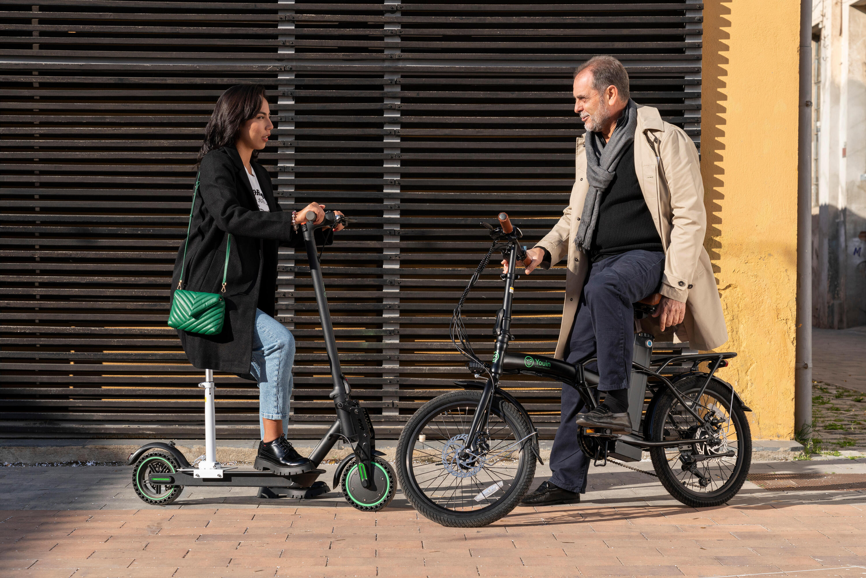 Sella pieghevole regolabile Youin You-Go L, M365, 1S - da 46 cm a 70 cm - Bianca 7/7