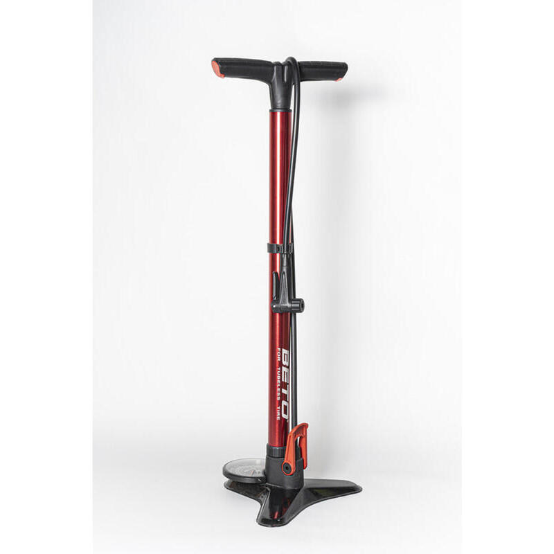Nožní pumpa s 28” manometrem BETO