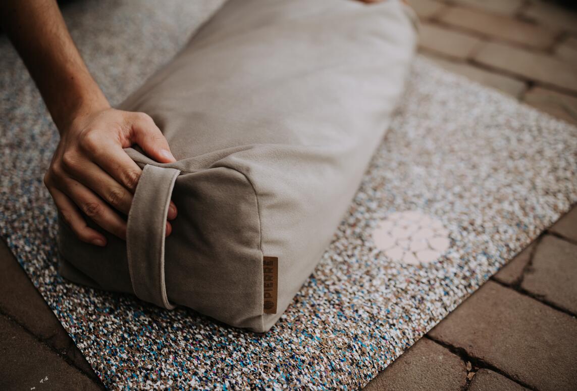 Set de Relaxation - Bolster recyclé - Sur-tapis en Laine - Coussin pour les yeux 6/6