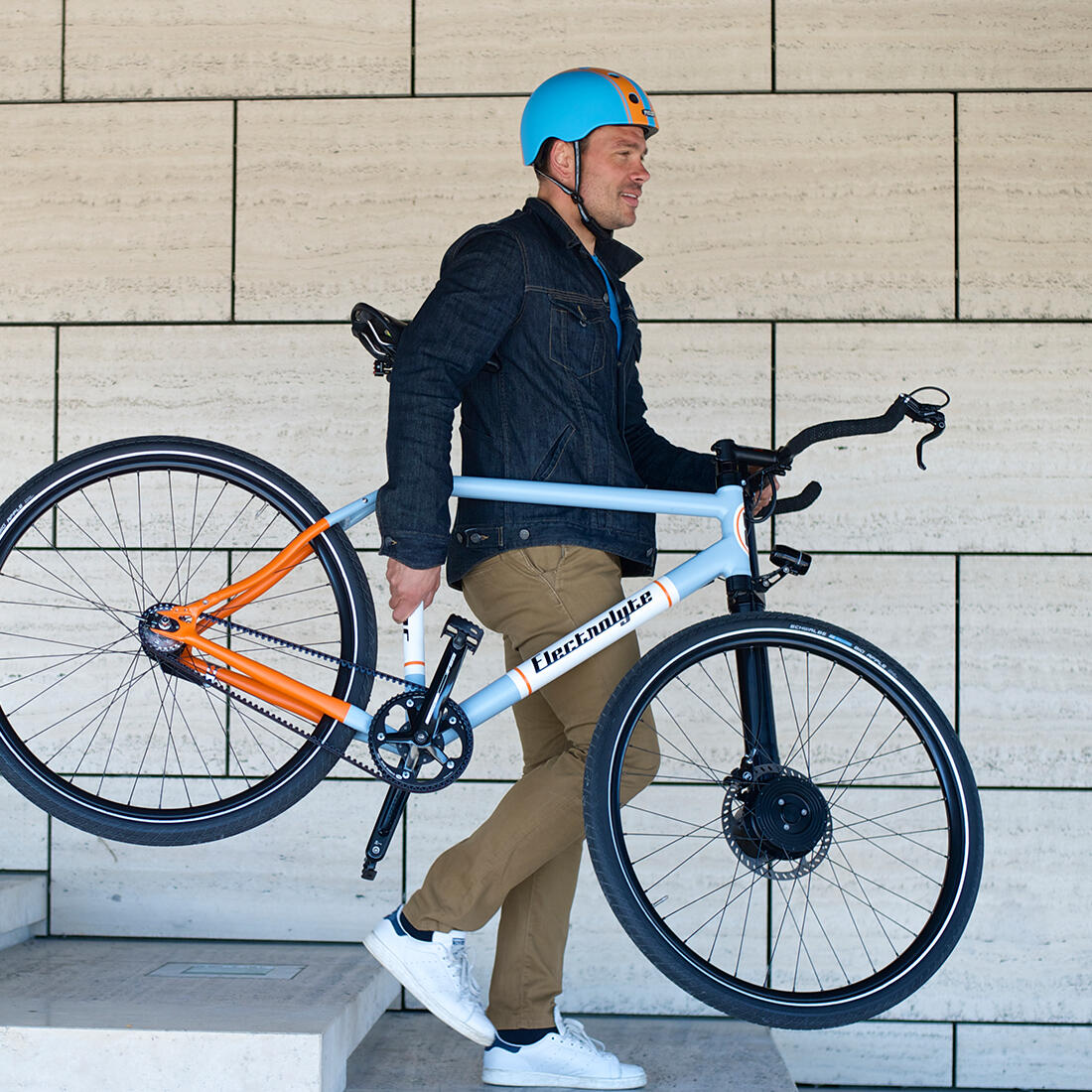 Melon  Double orange Blue helmet