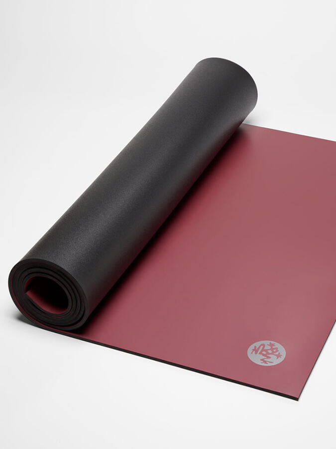 Manduka GRP Adapt 71" Yoga Mat 5mm - Verve (red) 3/4