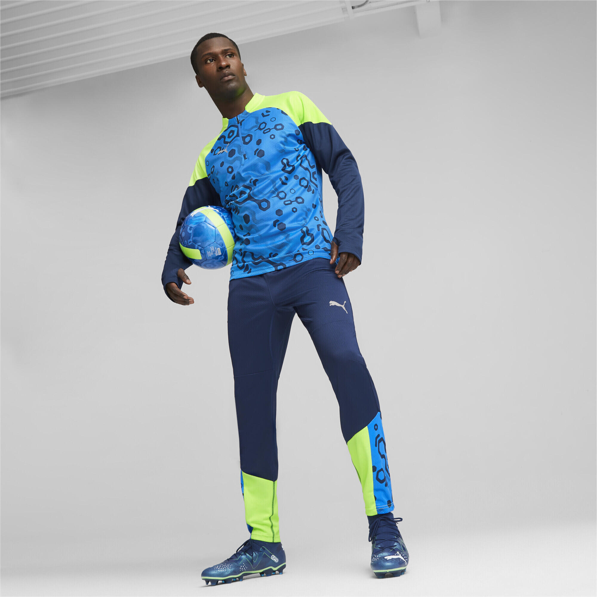 Pantalon d’entraînement de football individualCUP PUMA Persian Blue Pro Green 3/6