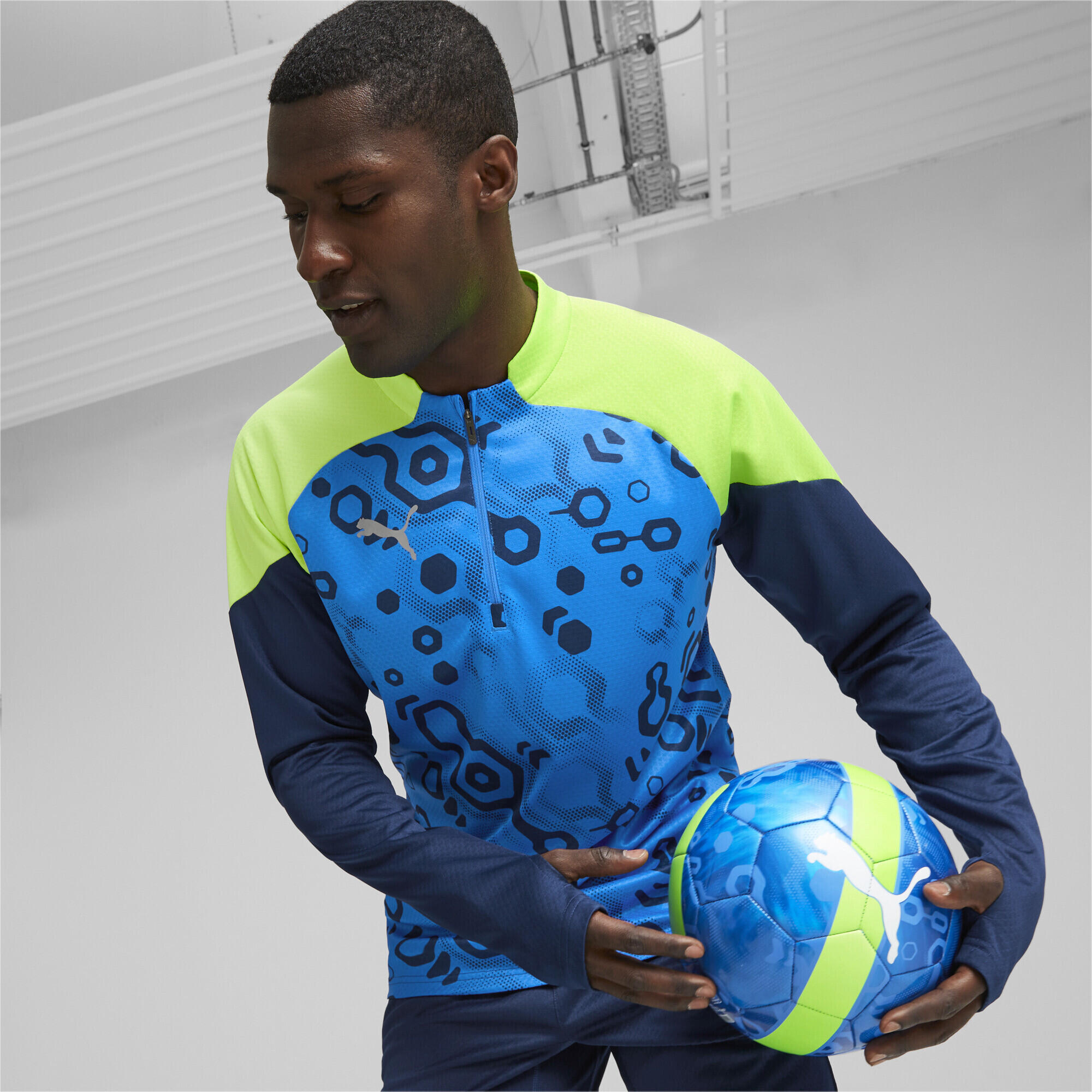 Haut de football à fermeture zippée courte individualCUP PUMA 2/6