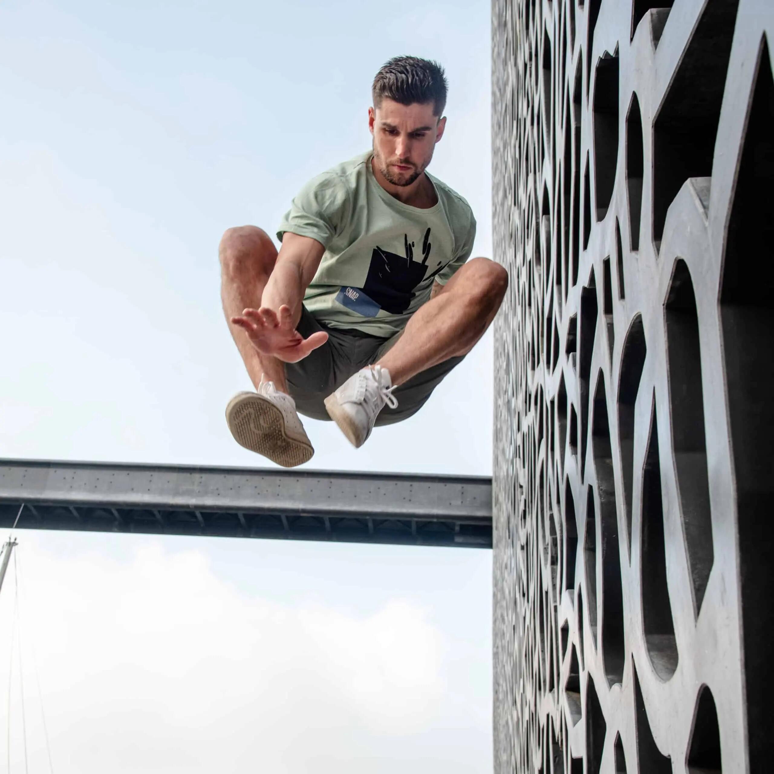 T-shirt Snap Climbing Holds 5/7