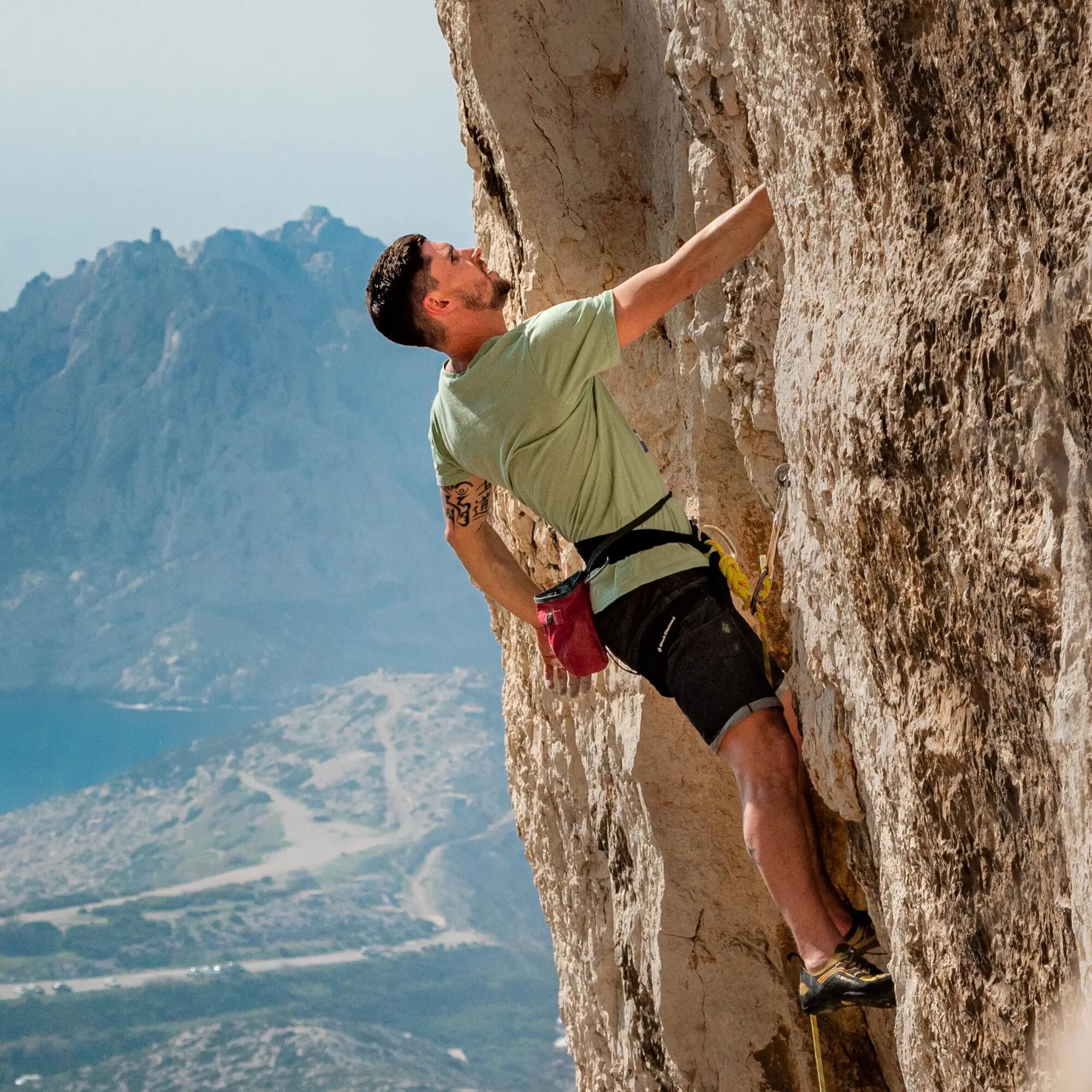 T-shirt Snap Climbing Holds 7/7