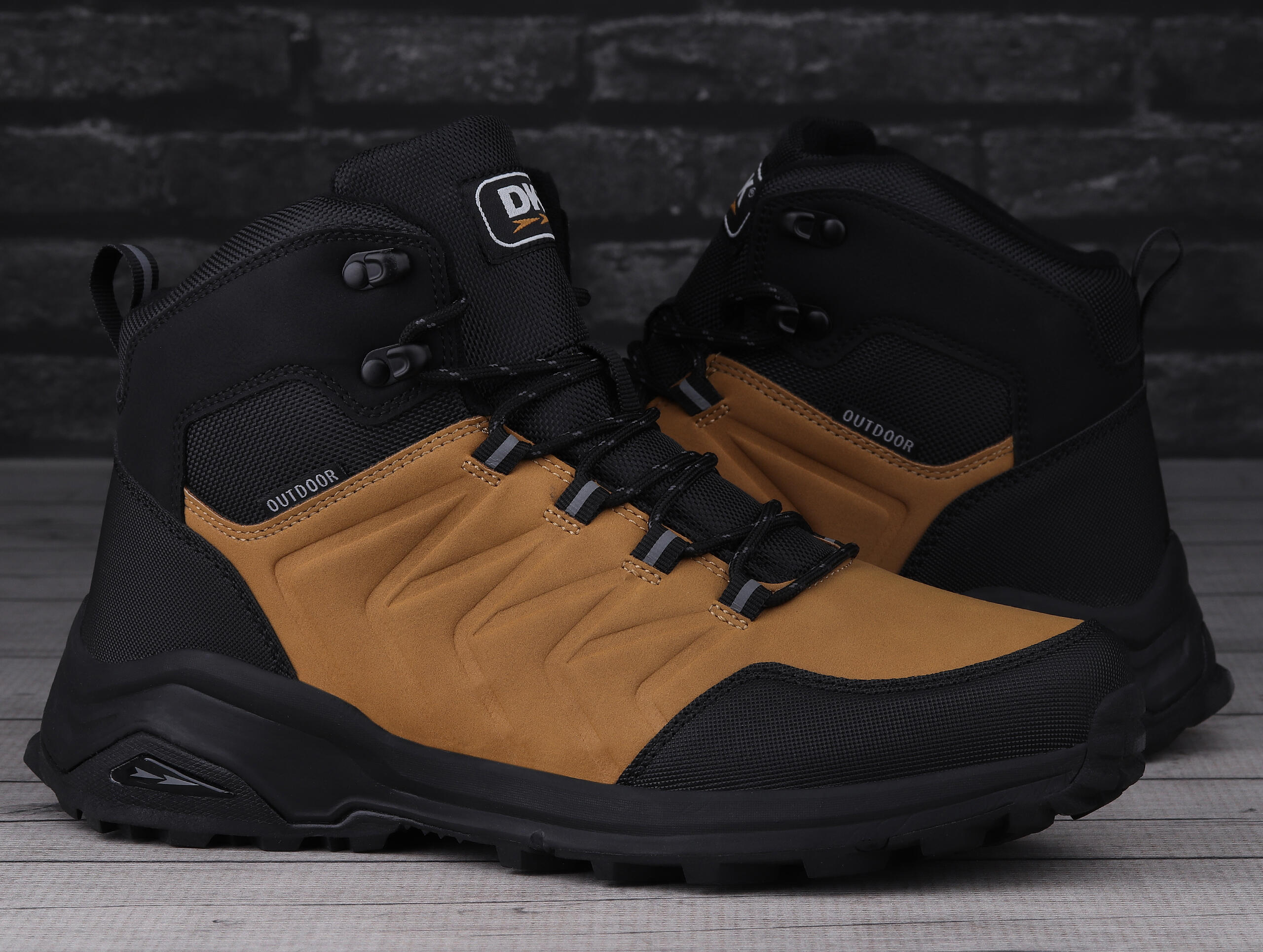 Buty męskie sportowe wysokie do chodzenia DK EXEC CAMEL BLACK 3/7