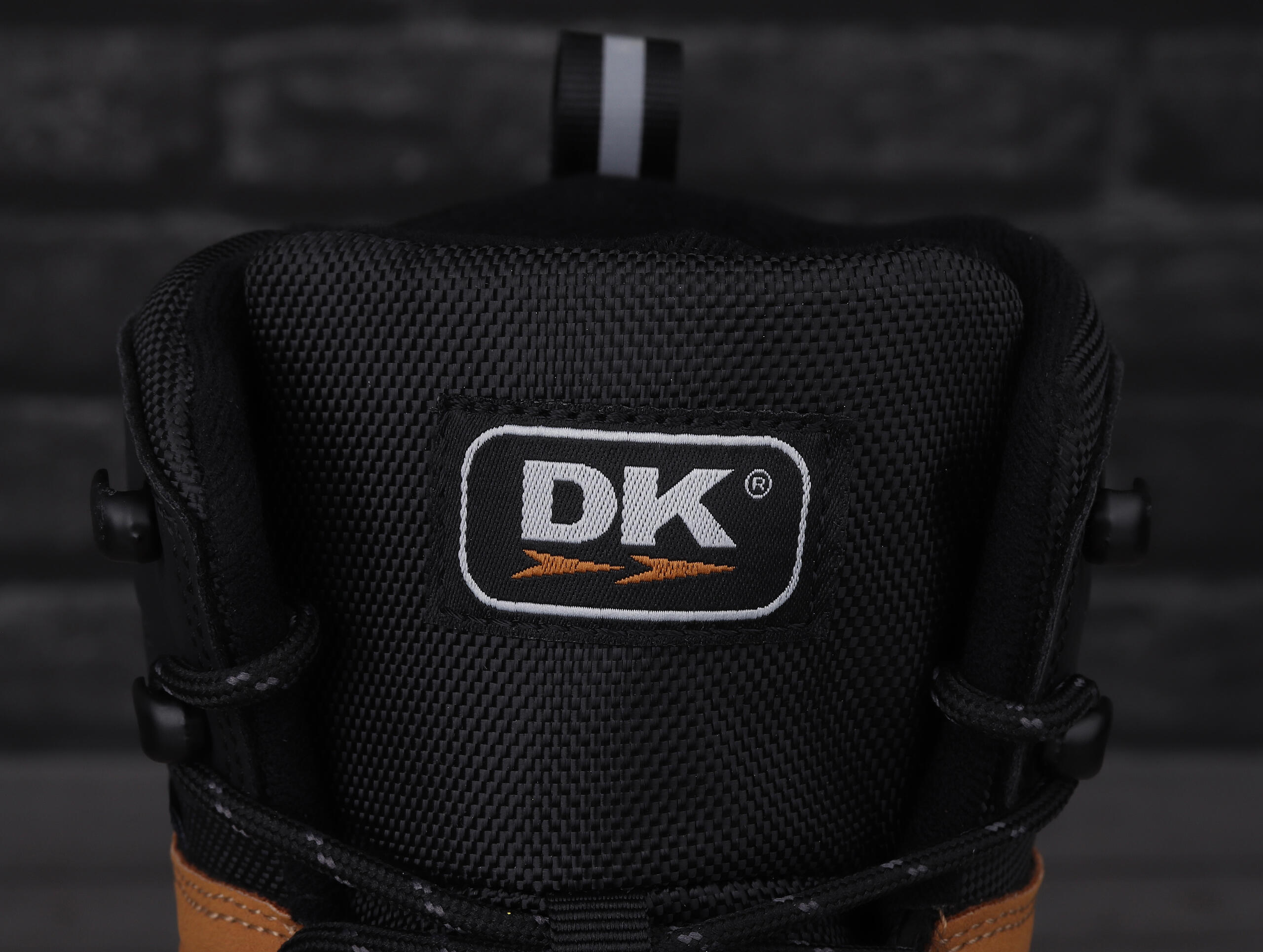 Buty męskie sportowe wysokie do chodzenia DK EXEC CAMEL BLACK 6/7