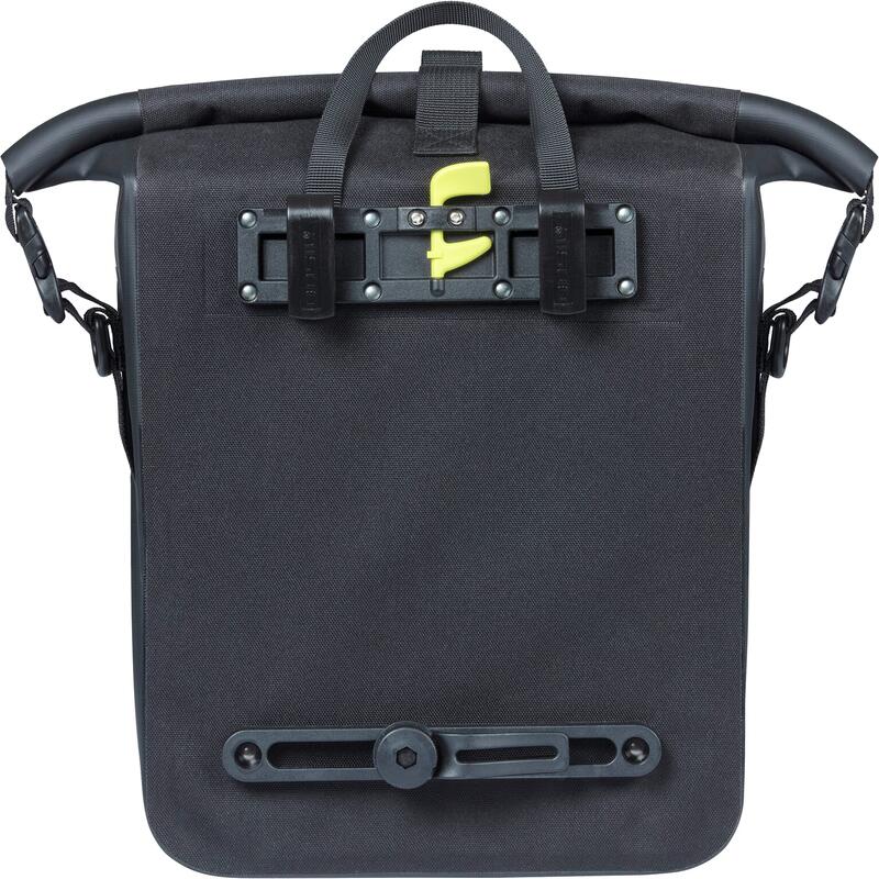 Navigator Waterproof M - bolsa individual - 12-15 litros - negro