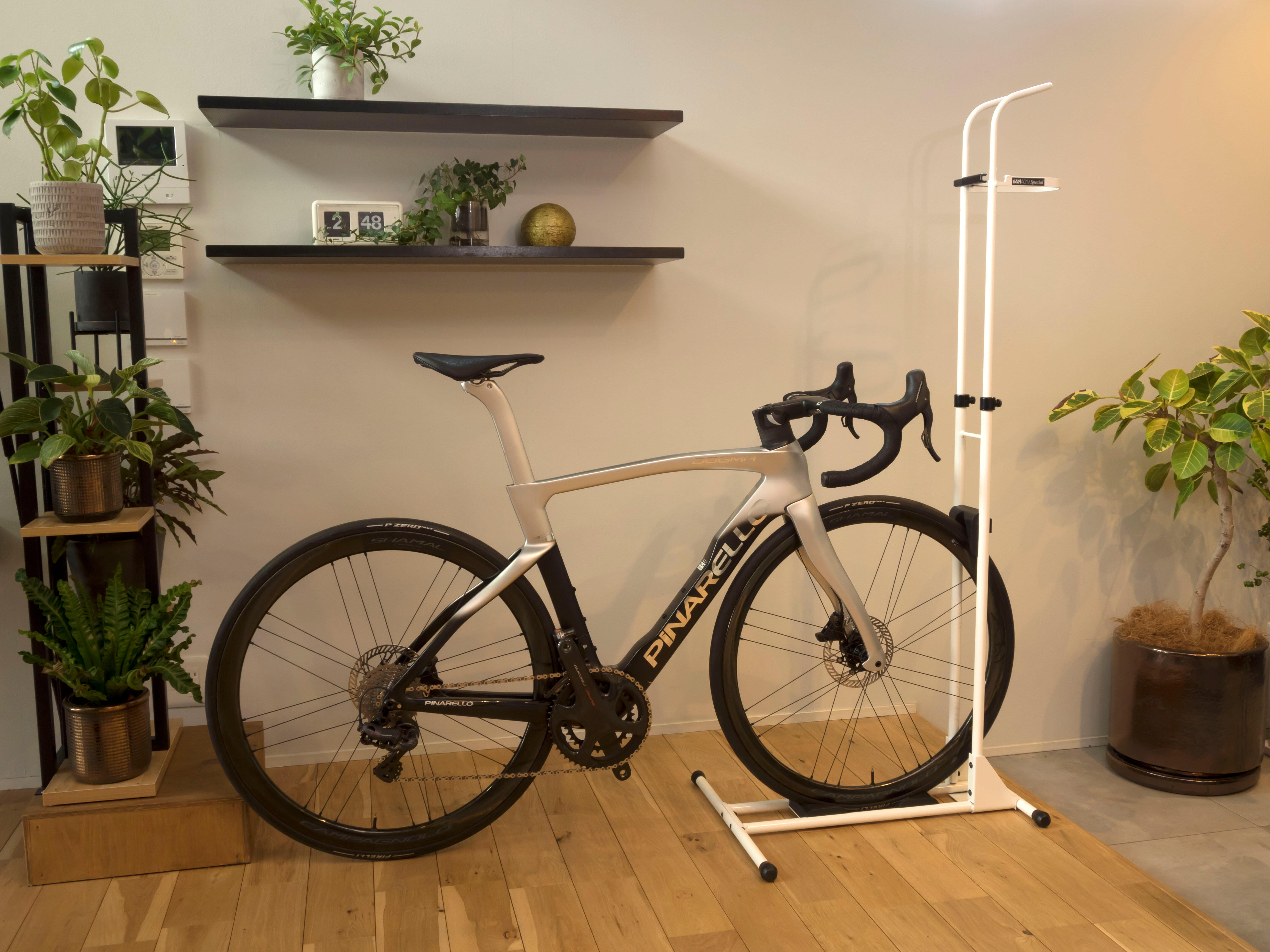 Bike Stand iWA A01V Special [JAPAN] - Black Silver