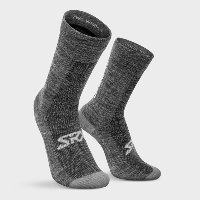 Chaussettes vélo en laine mérinos Cyclisme Homme et Femme SRX Maloja Gris