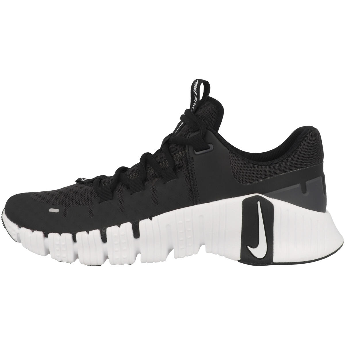 NIKE picture