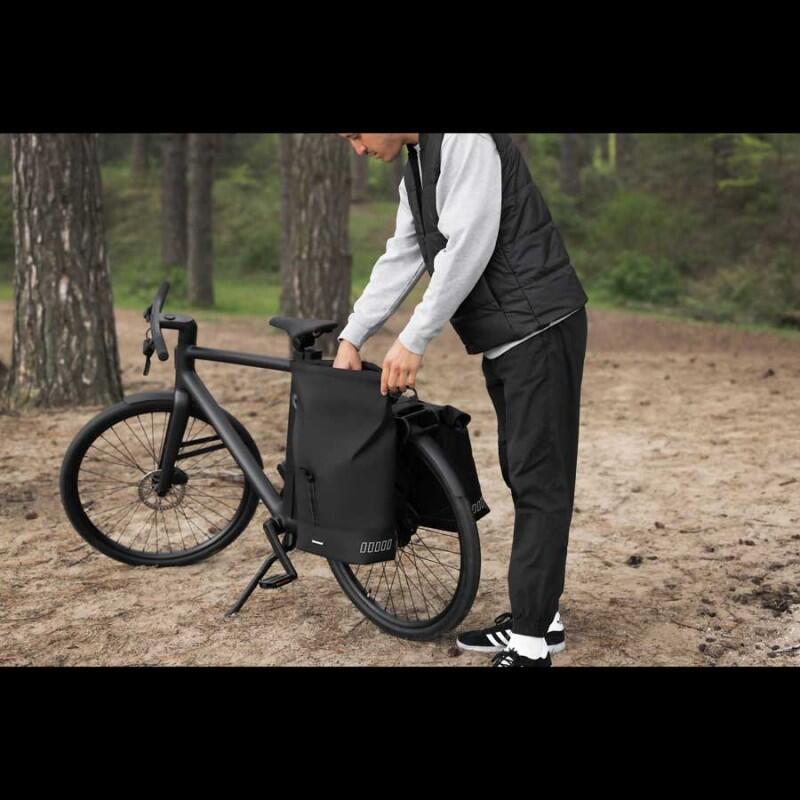 Sacoche vélo double recyclée Rolltop 38 litres 30 x 15 x 42 cm - noir