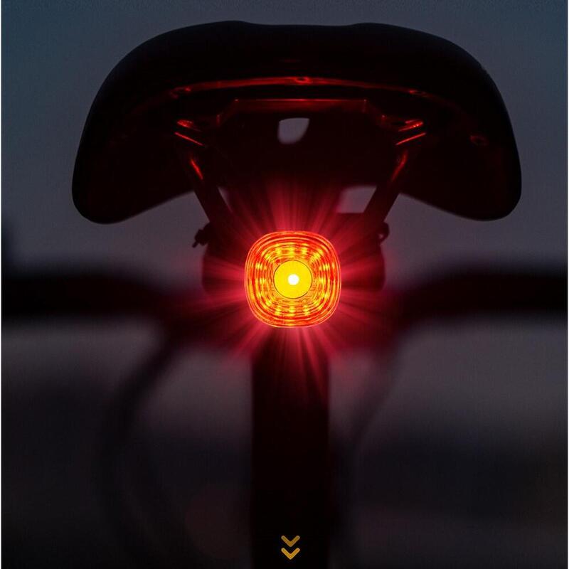 Feu arrière rouge avec capteur - Feu LED pour vélo - rechargeable par USB