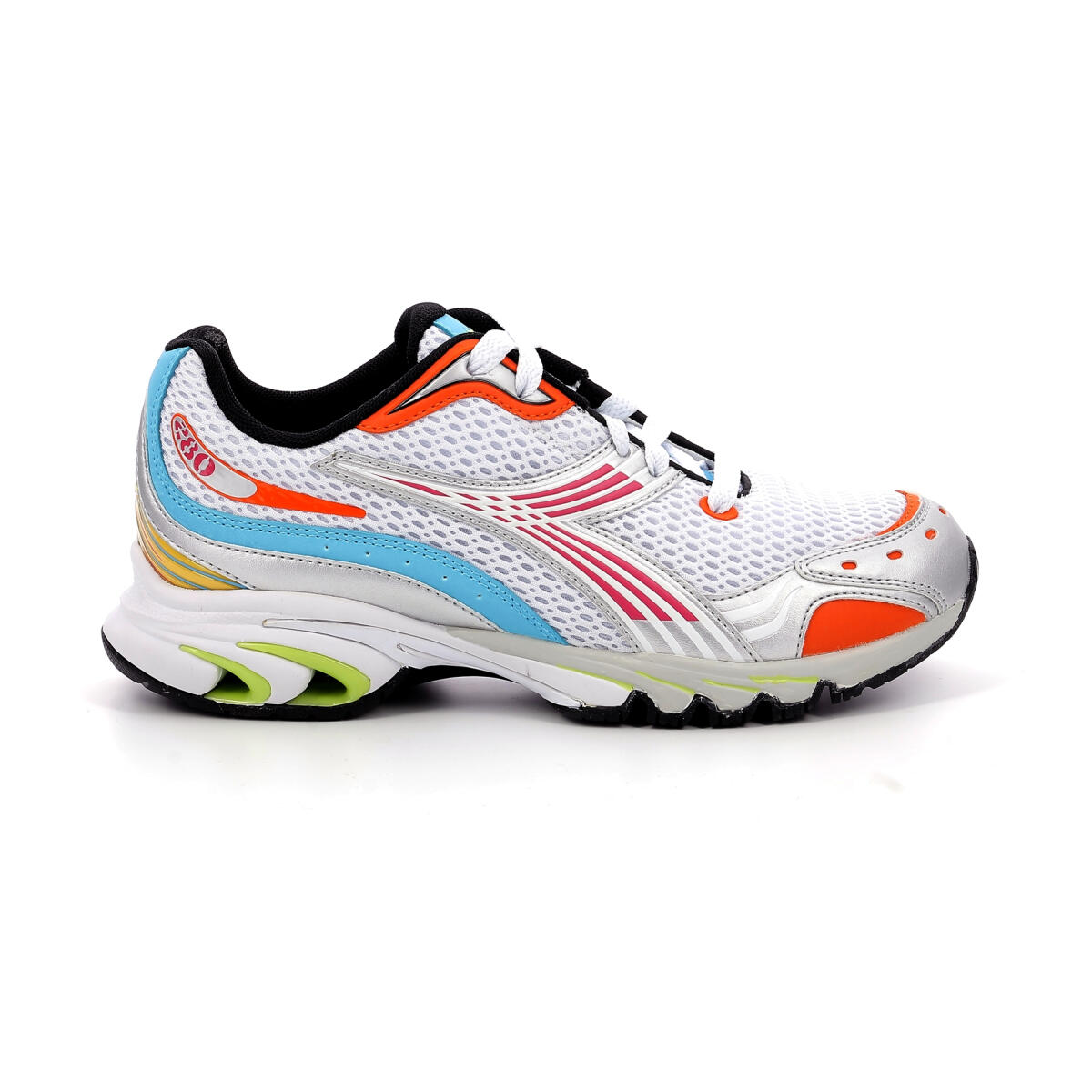 DIADORA picture