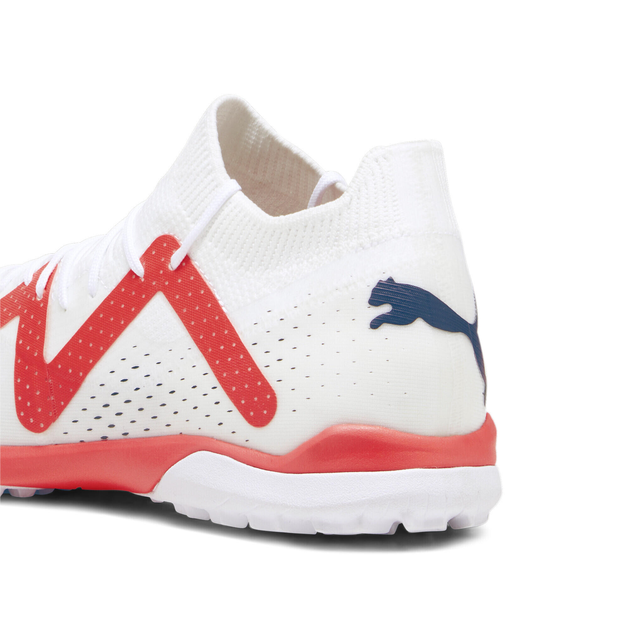 FUTURE MATCH TT voetbalschoenen voor heren PUMA White Black Fire Orchid Red 4/7