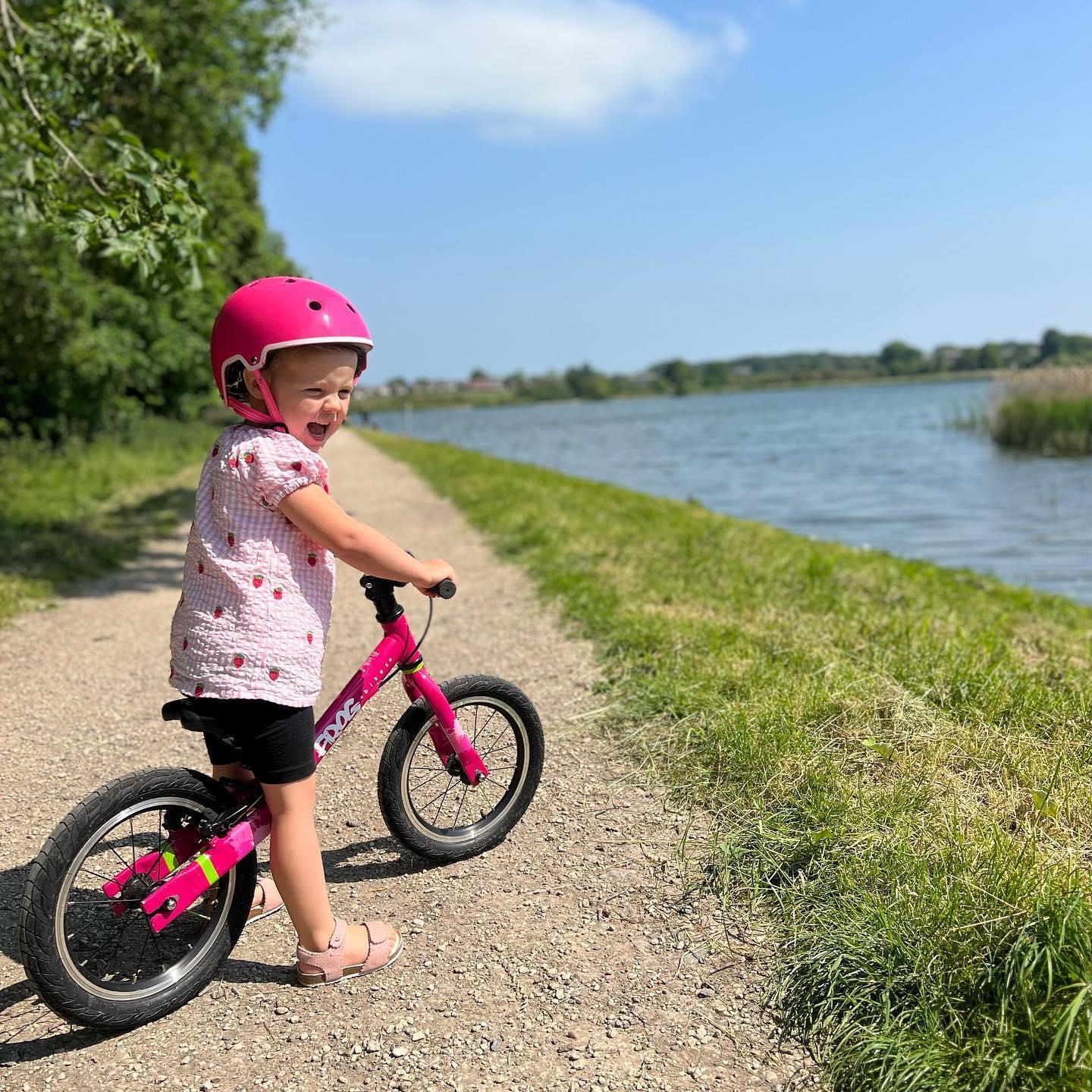 Tadpole Plus 14 Inch Lightweight Kids Balance Bike For 3-4 Years - TdF Yellow 2/6