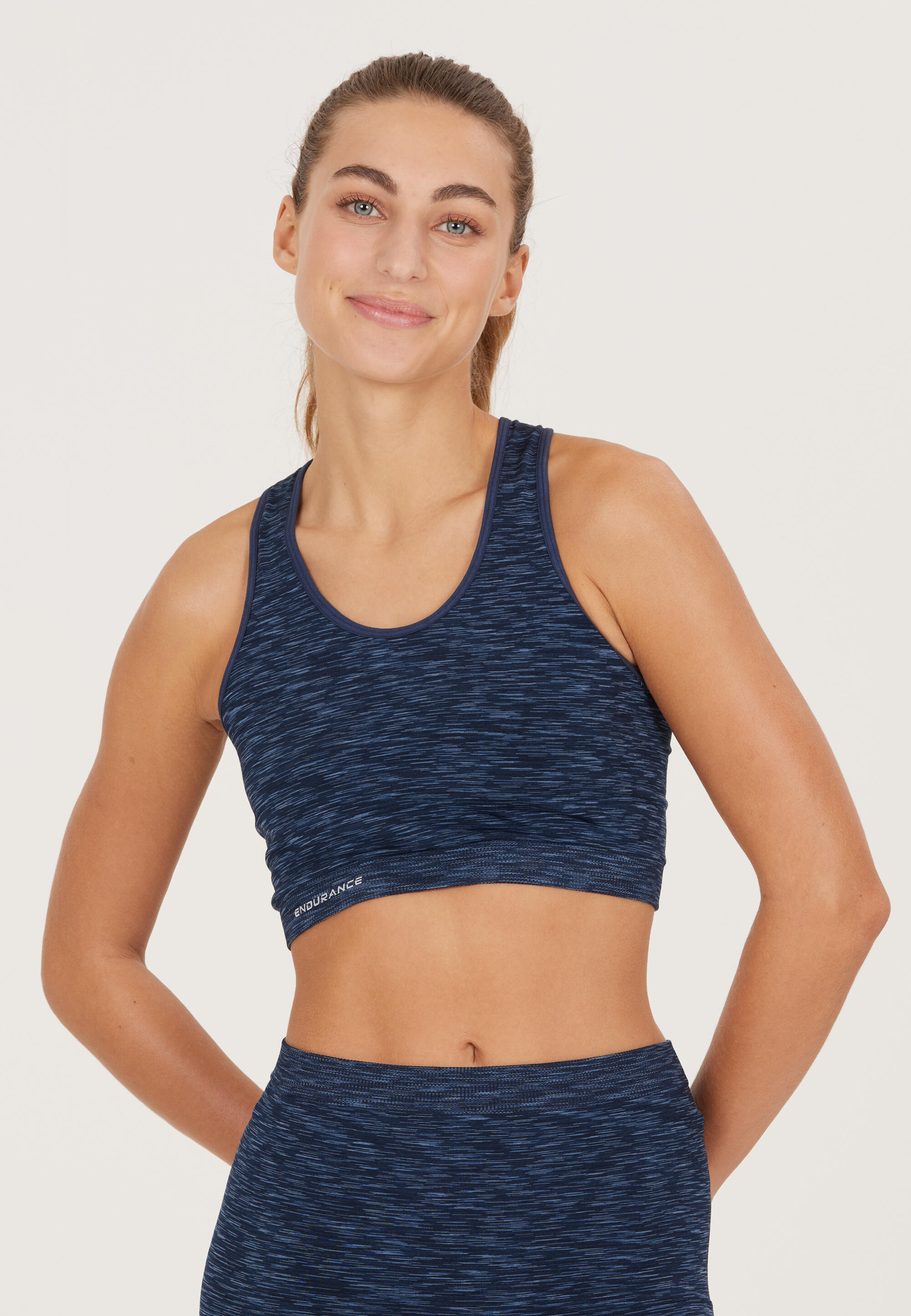 Sujetador de mujer Endurance Crina 5/5