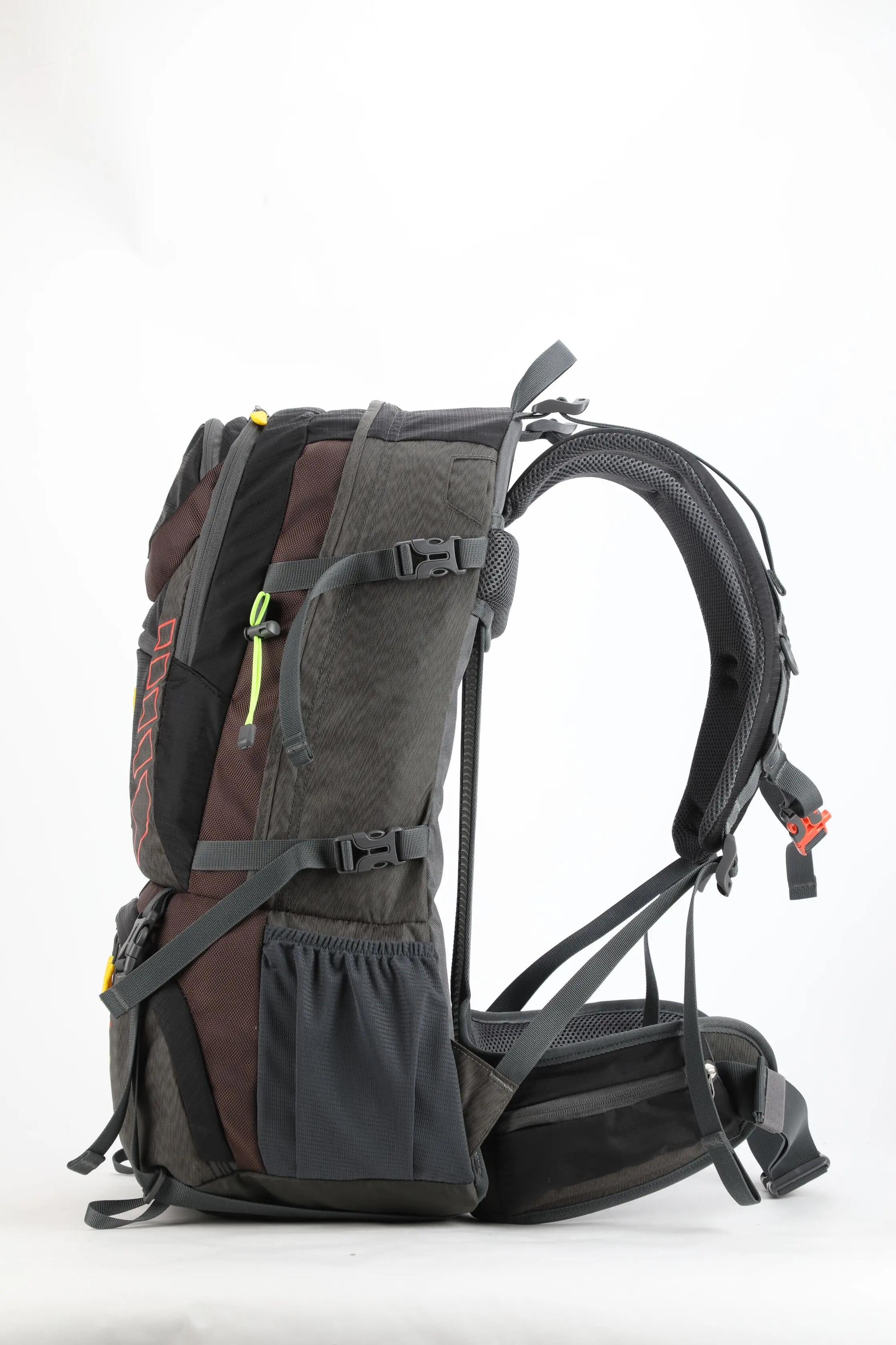 Rucsac drumeție MAUI & SONS 50L - Negru 4/7