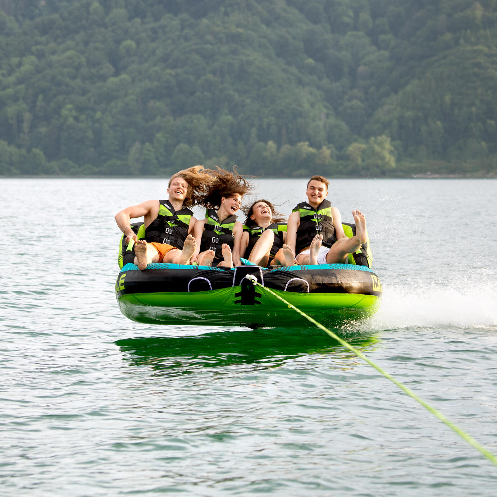 Funtube Formula 4 Persoons Watersport Band Achter Boot, Sleepring 3/4