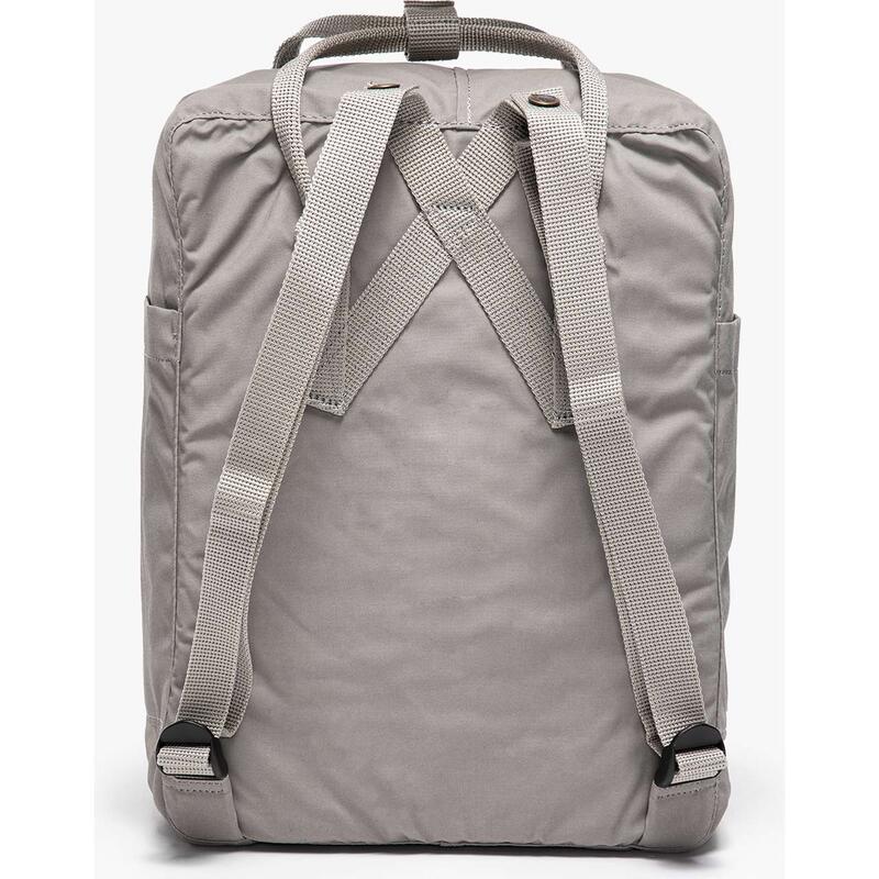 Mochila para caminar Fjallraven Kanken Gris Khaki 16 litros perlante