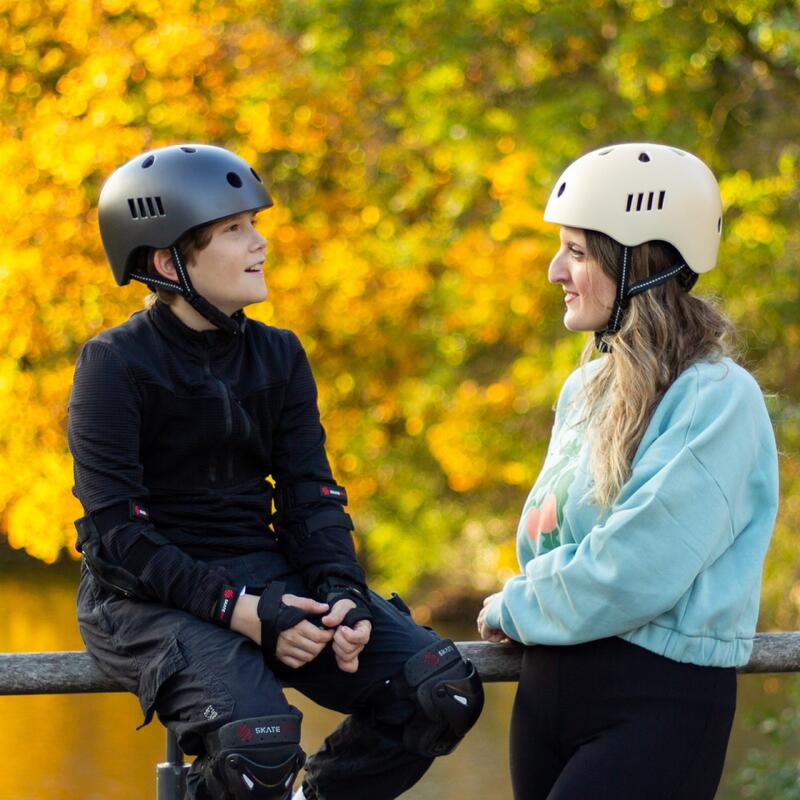 Skaterhelm Kinder Erwachsene für Skateboard Inliner Scooter BMX