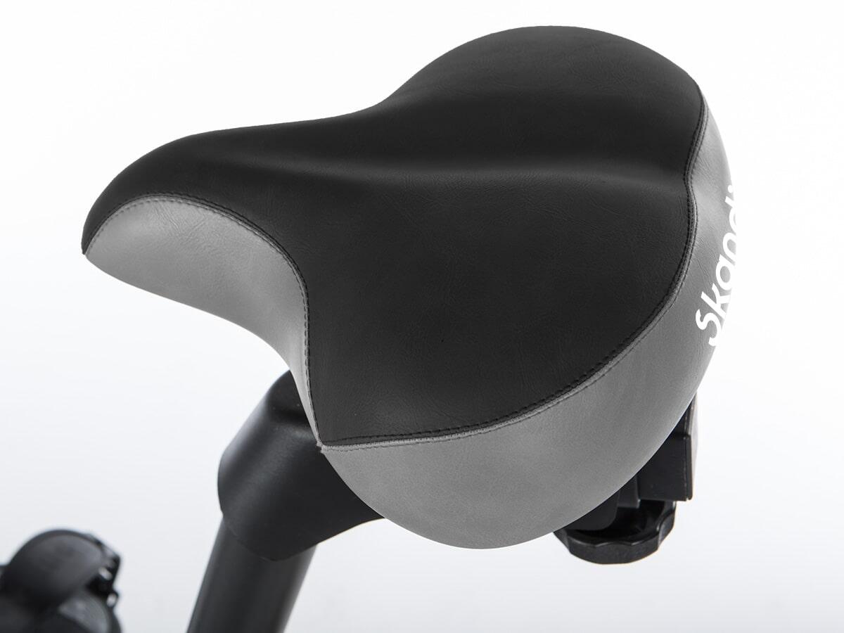 Vélo d'appartement Vinneren - connecté - Inertie 11 kg - 12 Prog. - Max. 130 kg 6/7