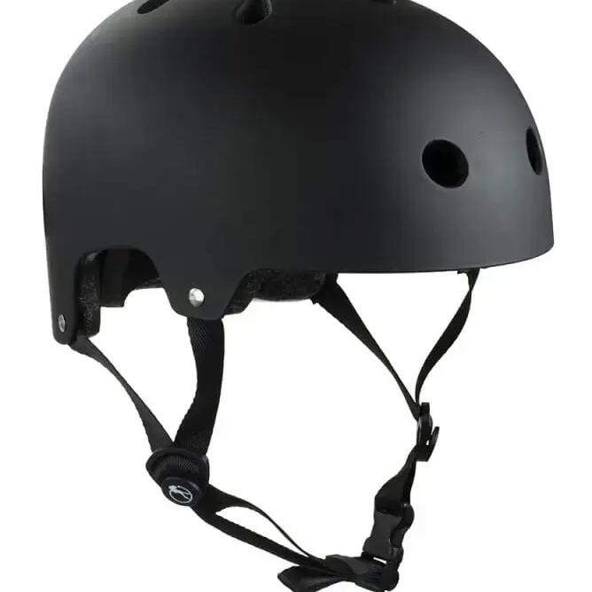 Essentials Black Matt Helmet