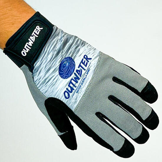 un paio di guanti Outwater SHAKA HD