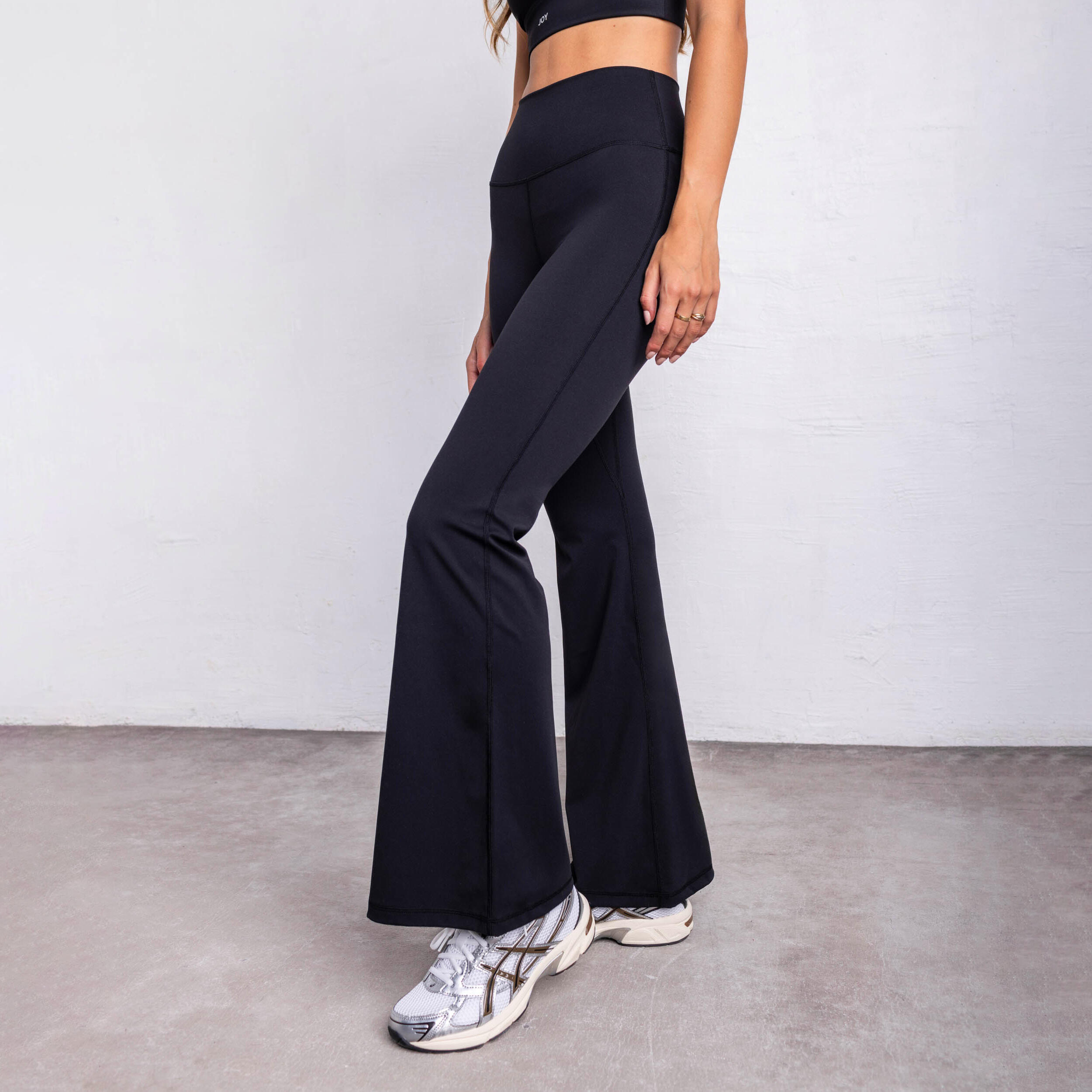 leggins acampanados decathlon