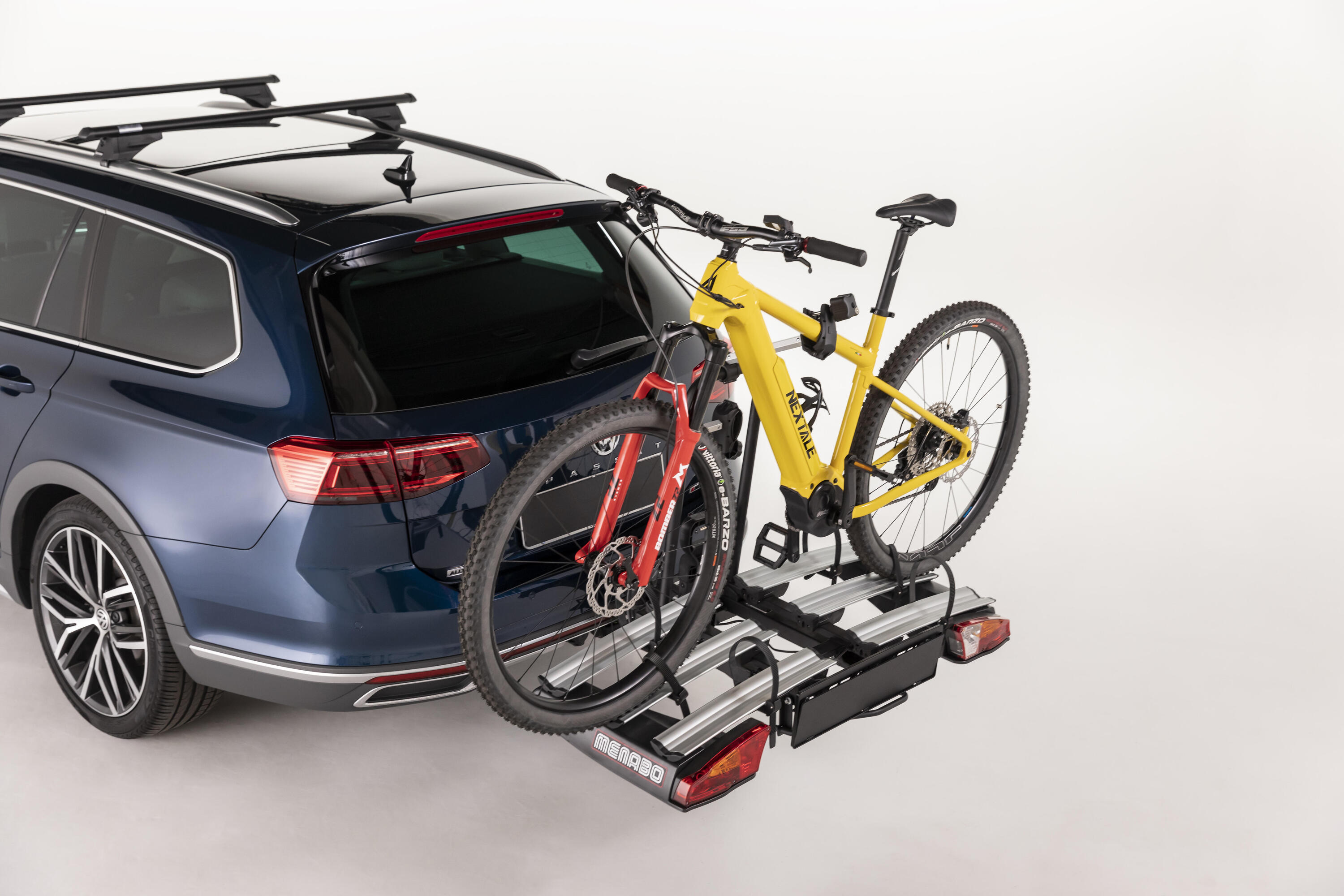 Suport biciclete Menabo Antares Plus pentru 3 biciclete, pliabil 6/6