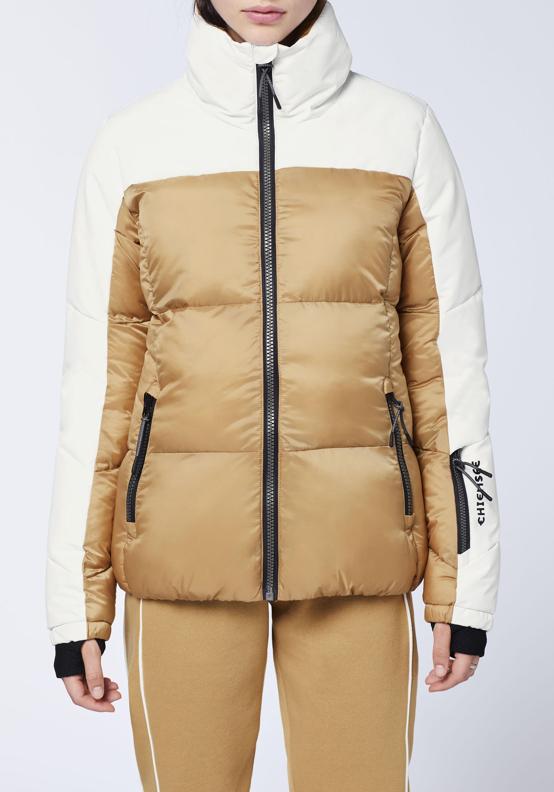 Skijacke im stylishen Stepp-Look 7/7