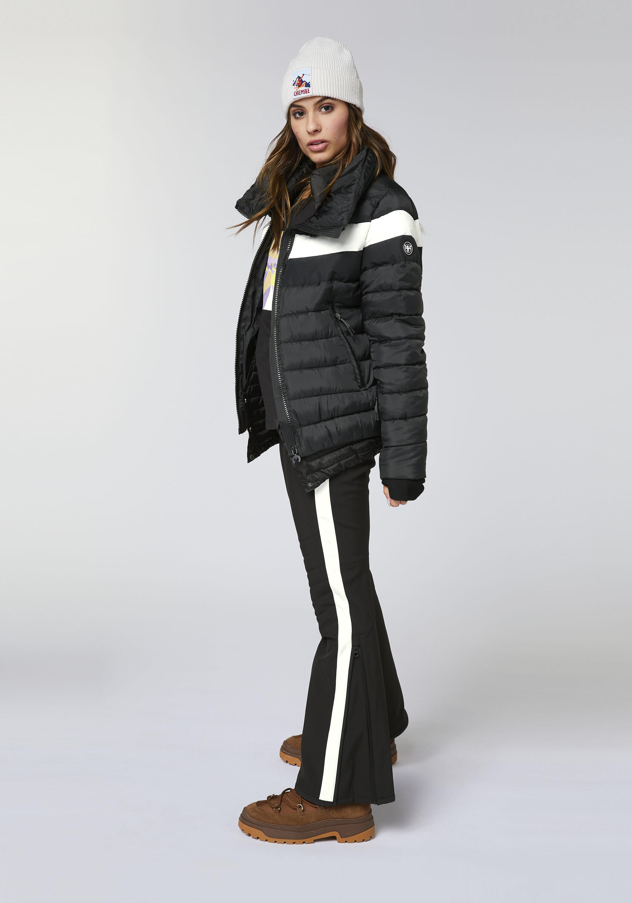Skijacke im Stepp-Look mit Kontraststreifen 7/7