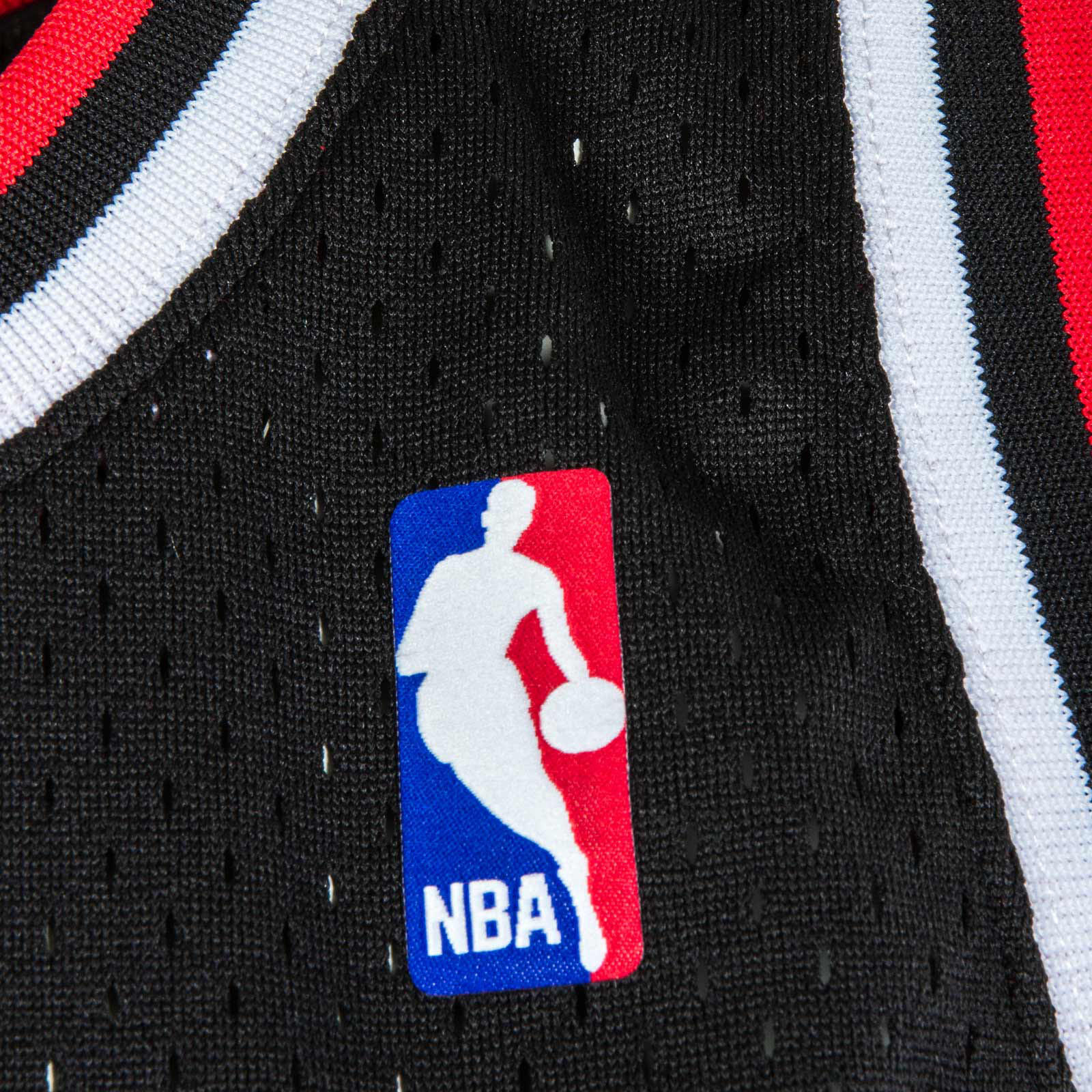Basketbalshirt Mitchell & ness model SMJYGS18152-CBUBLCK97DRD voor mannen 4/7