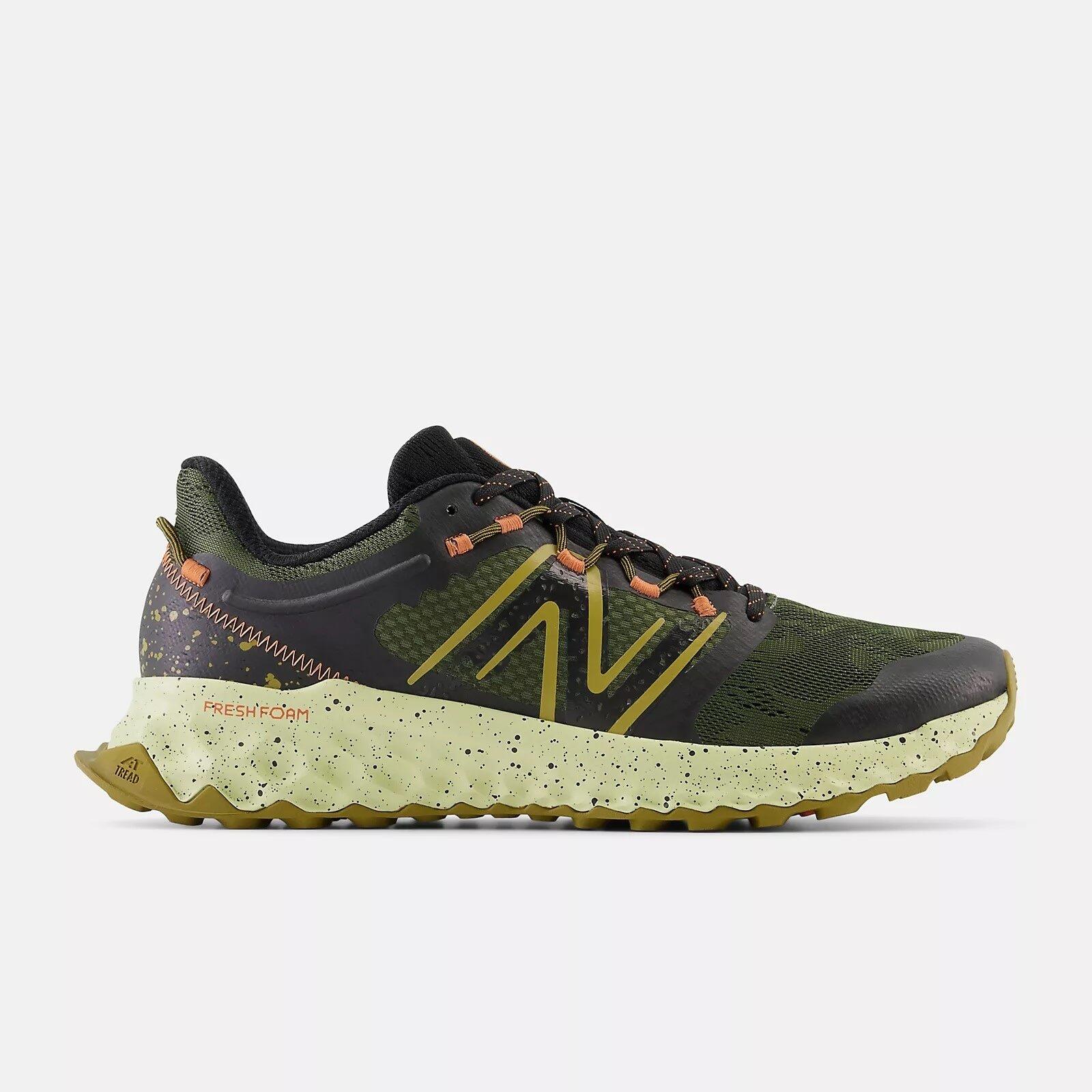 NEW BALANCE picture