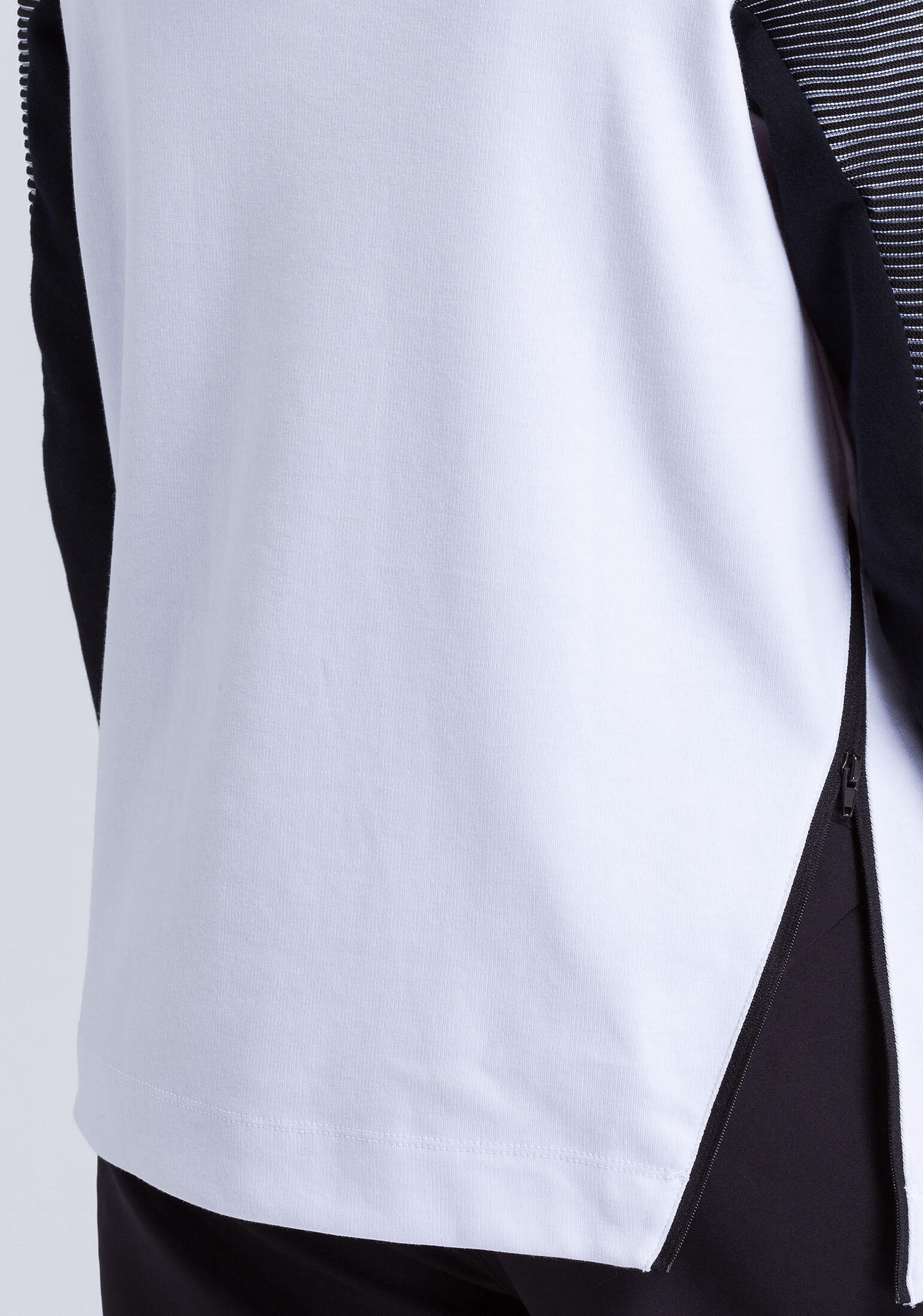 Kapuzensweat Premium One 2.0 4/6