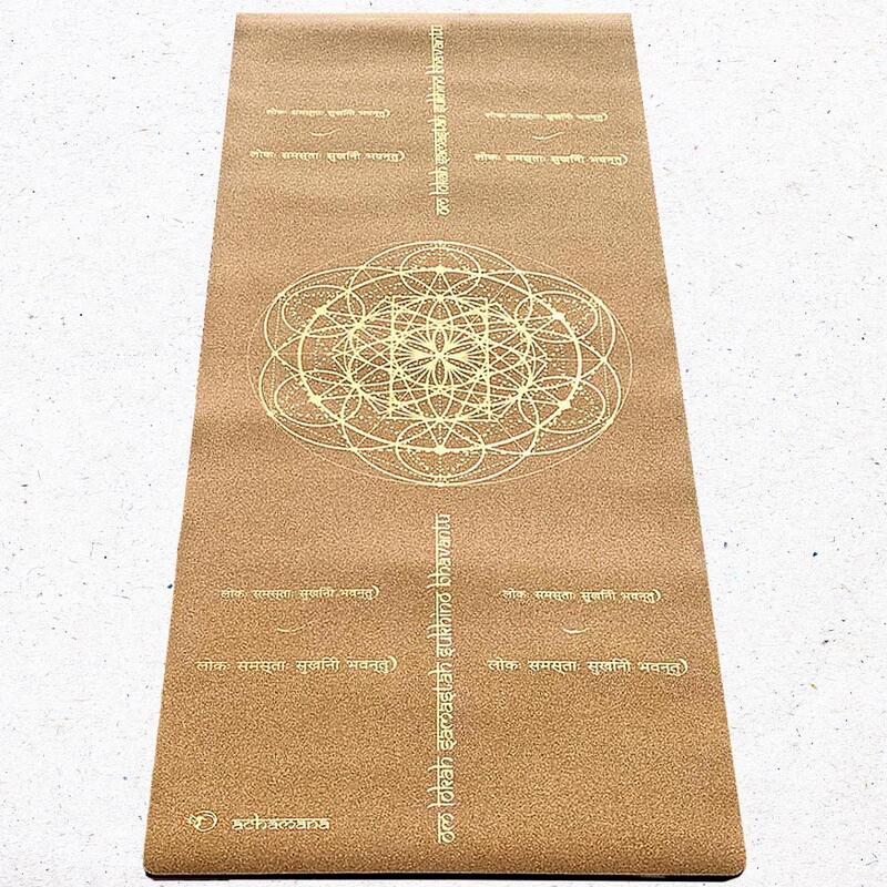 Tapis de yoga caoutchouc & liège 5mmx68cmx1,83m mantra de la Paix Or + sac yoga