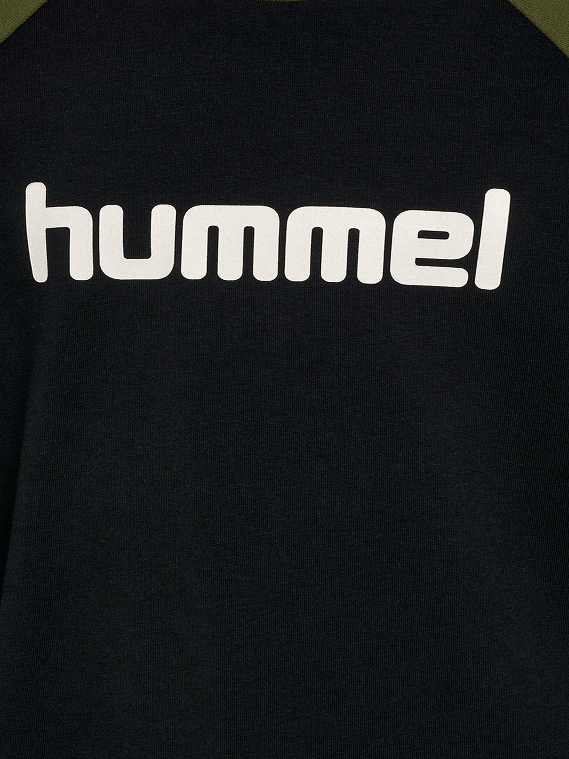 Hummel T-Shirt L/S Hmlboys T-Shirt L/S 6/8