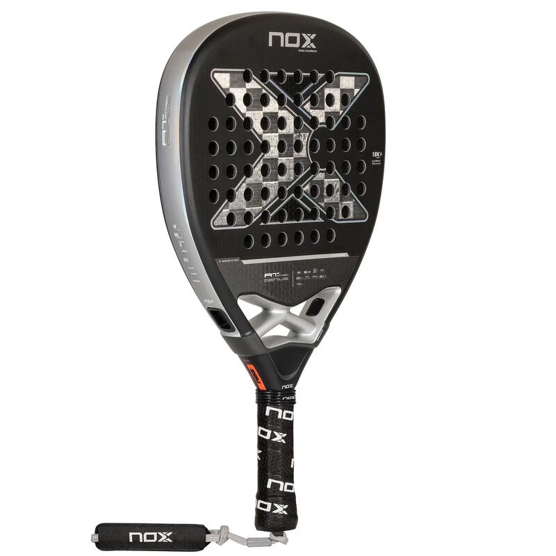 Padelracket NOX AT10 Luxury ATTACK 18K 2024 by Agustín Tapia