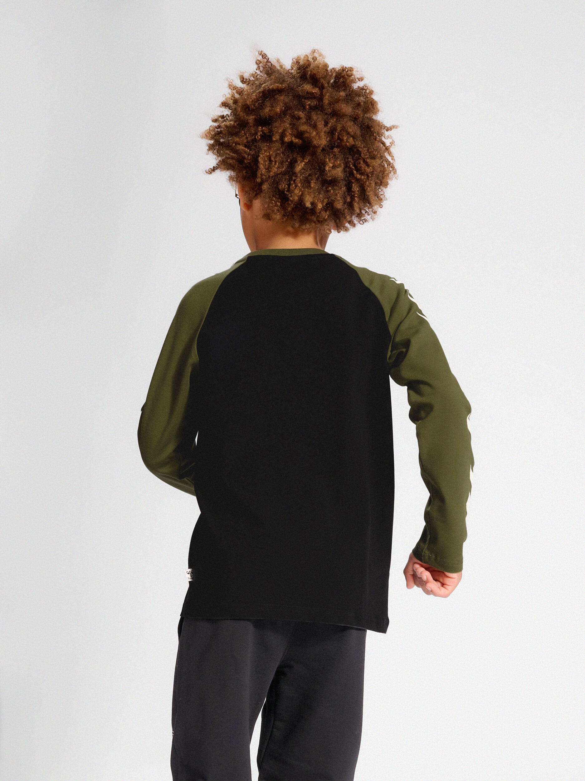Hummel T-Shirt L/S Hmlboys T-Shirt L/S 2/8
