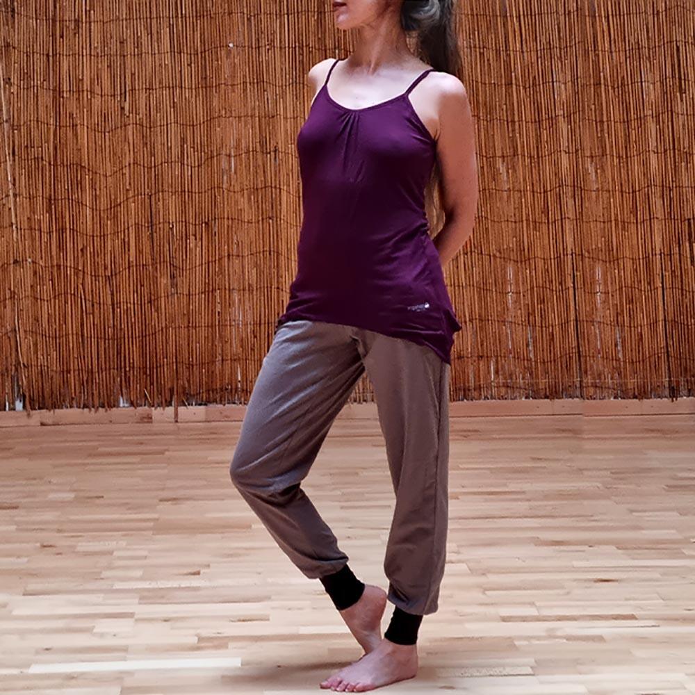 Haut de yoga femme fluide bretelles réglables bas asymétrique en Bambou - Prune 4/4