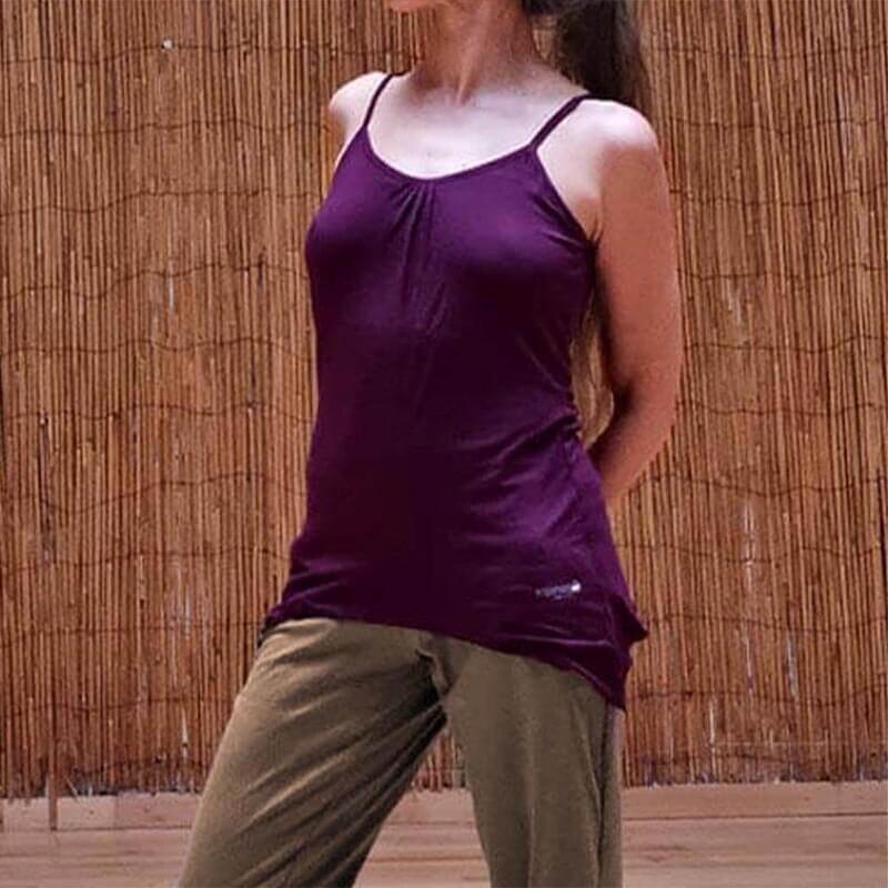 Top de ioga fluido assimétrico para mulher com alças ajustáveis em bambu, Plum