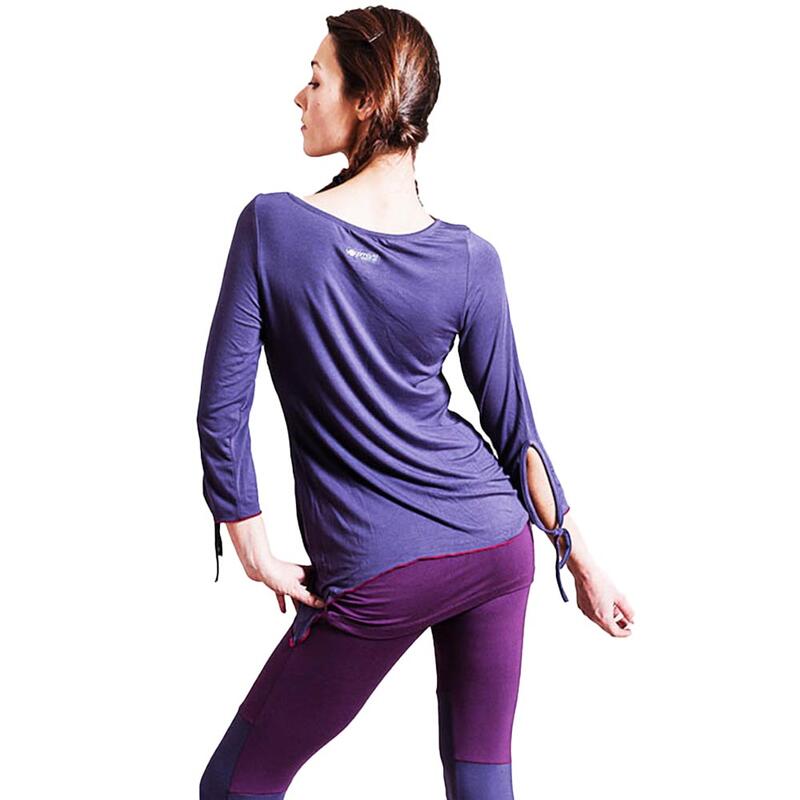 T-shirt ioga de bambu para mulher com corte assimétrico fluido, mangas 3/4 lilás