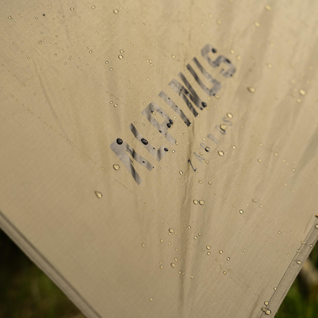 Tarp de camping Alpinus Zagros 2,9x2,9m 4/7
