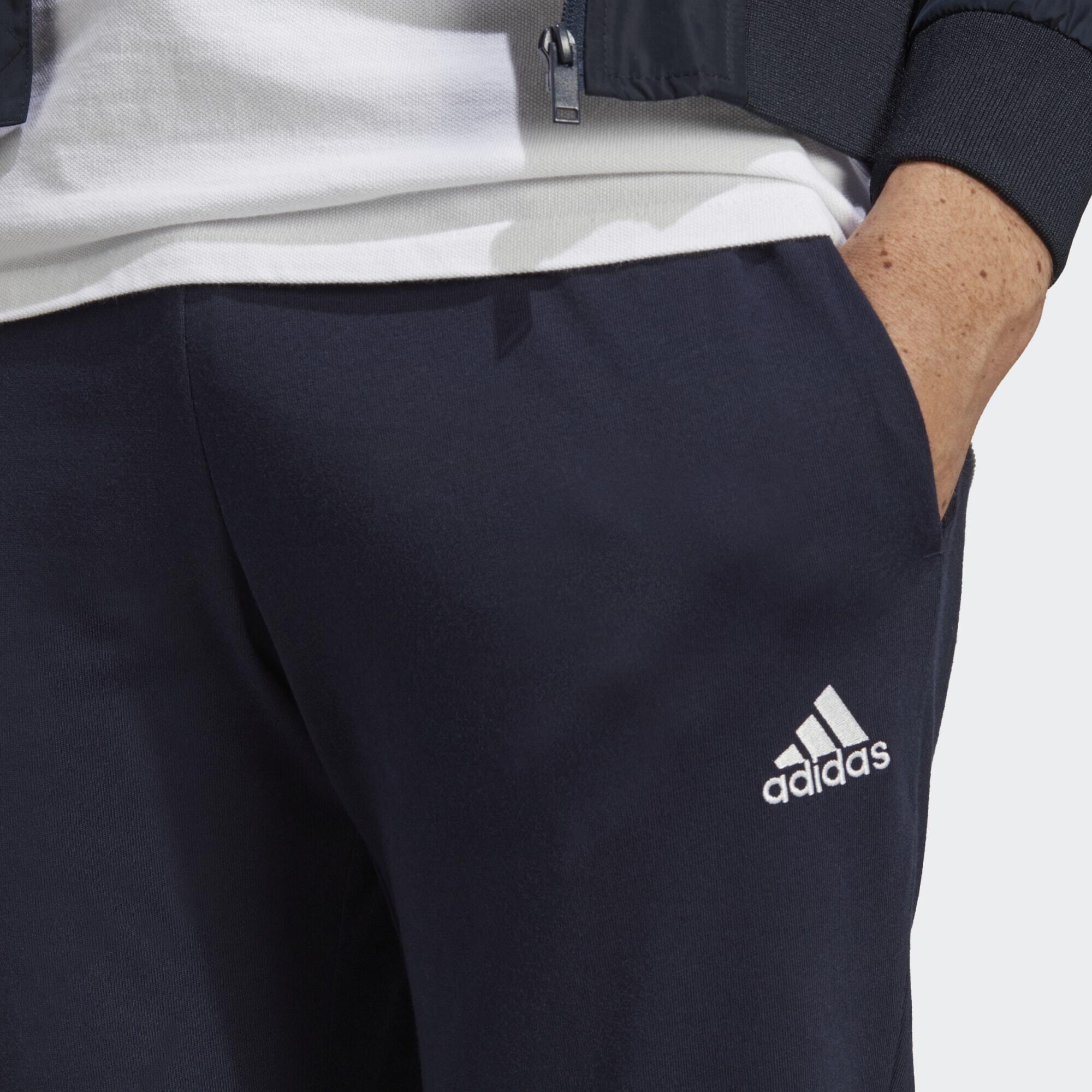 Essentials Single Jersey Tapered Elasticized Cuff Logo Pants 4/5