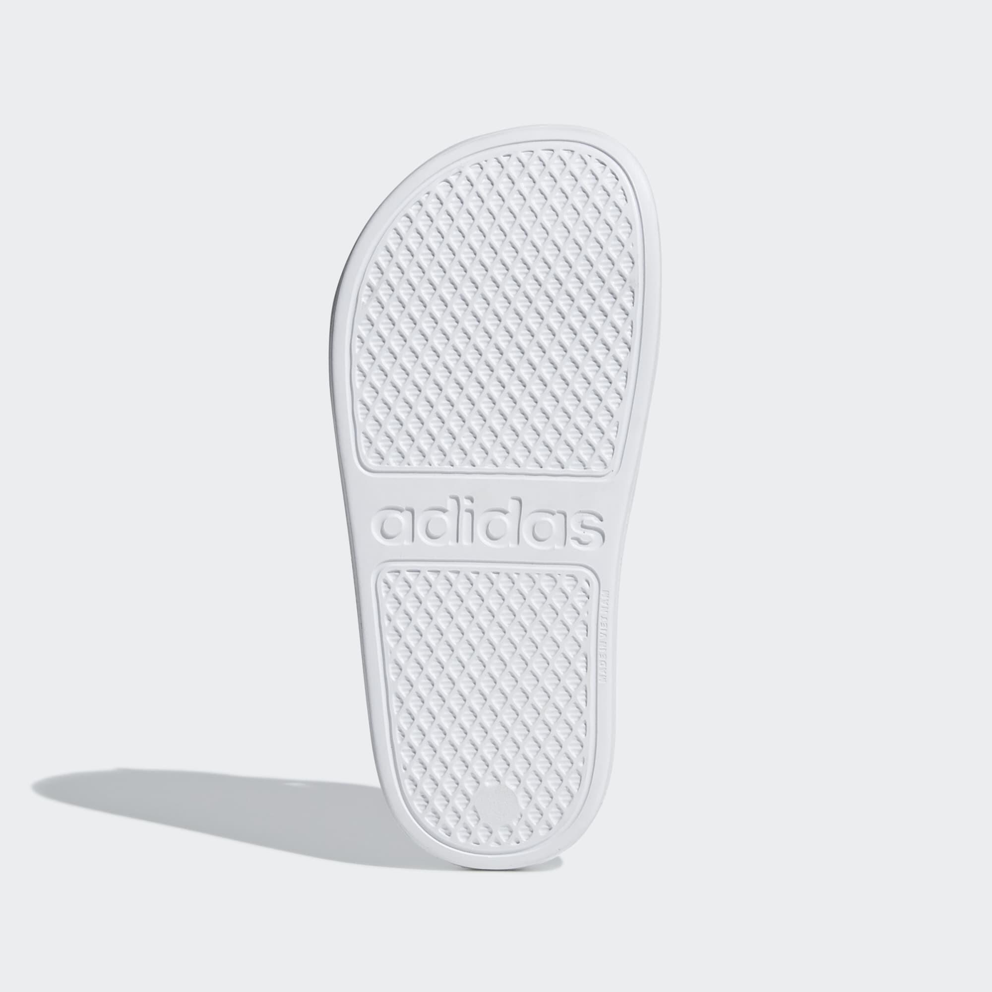 Adilette Aqua Slides Kids 4/7