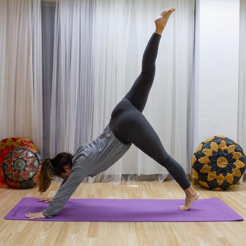 Tapis de yoga yogamat met draagriem 6 mm dik fitnessmat